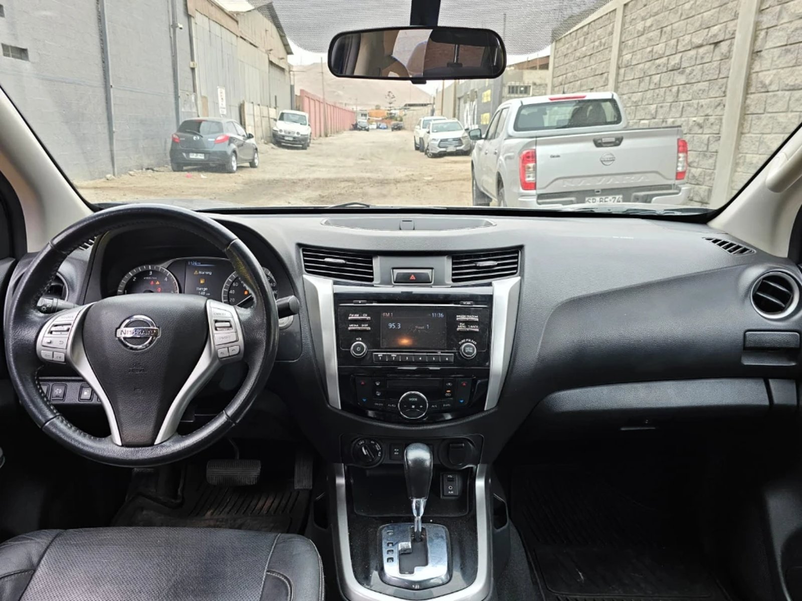 Nissan Np300 2018 - Imagen 16 de 20