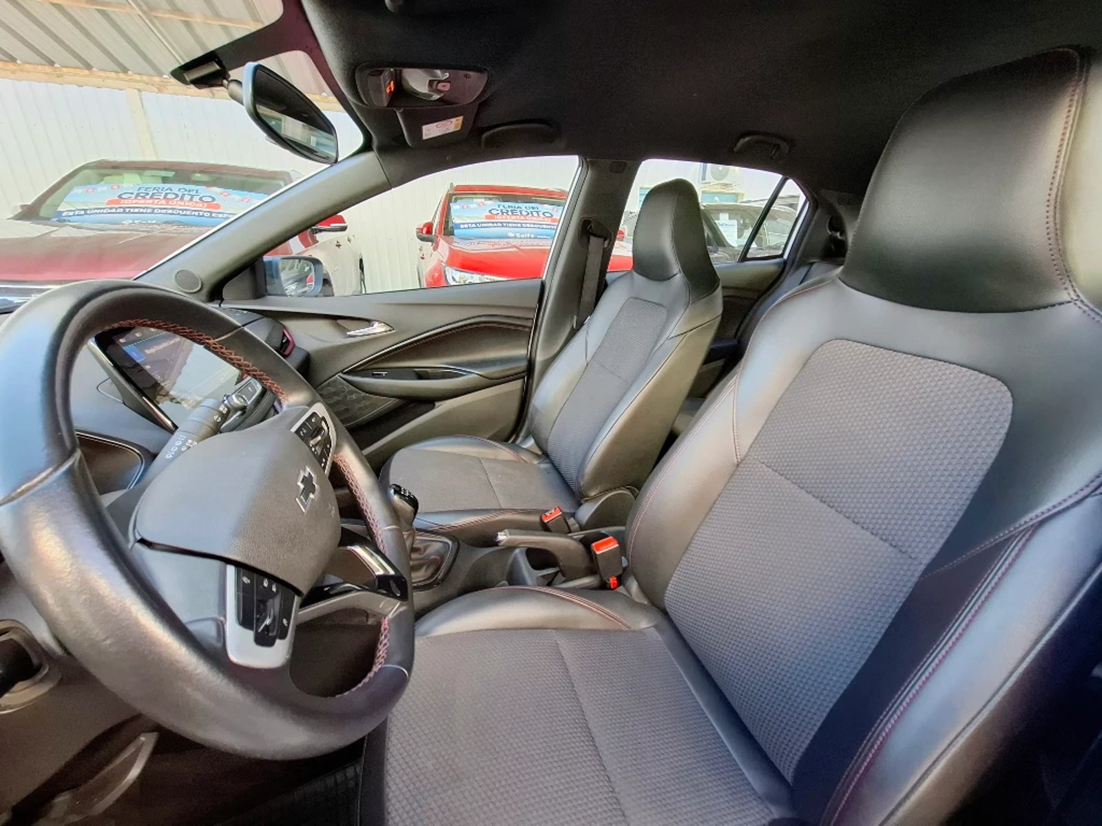 Chevrolet Onix 2024 - Imagen 10 de 20