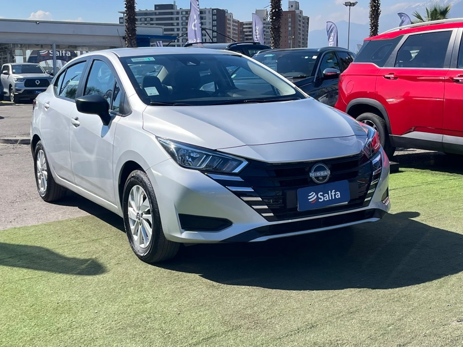 Nissan Versa 2025 - Foto 3 de 20