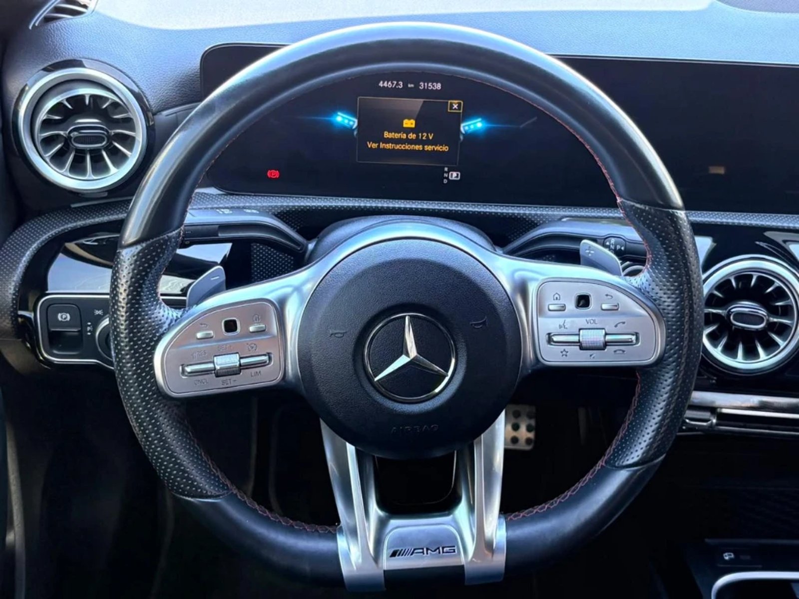 Mercedes-Benz A 200 2023 - Imagen 14 de 20