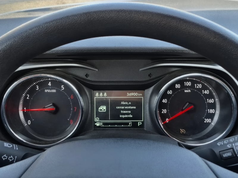 Chevrolet Tracker 2025 - Imagen 14 de 20