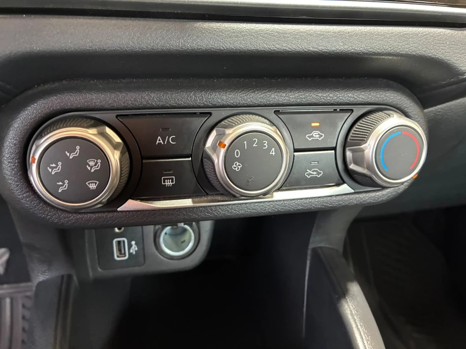 Nissan Versa 2025 - Imagen 19 de 20