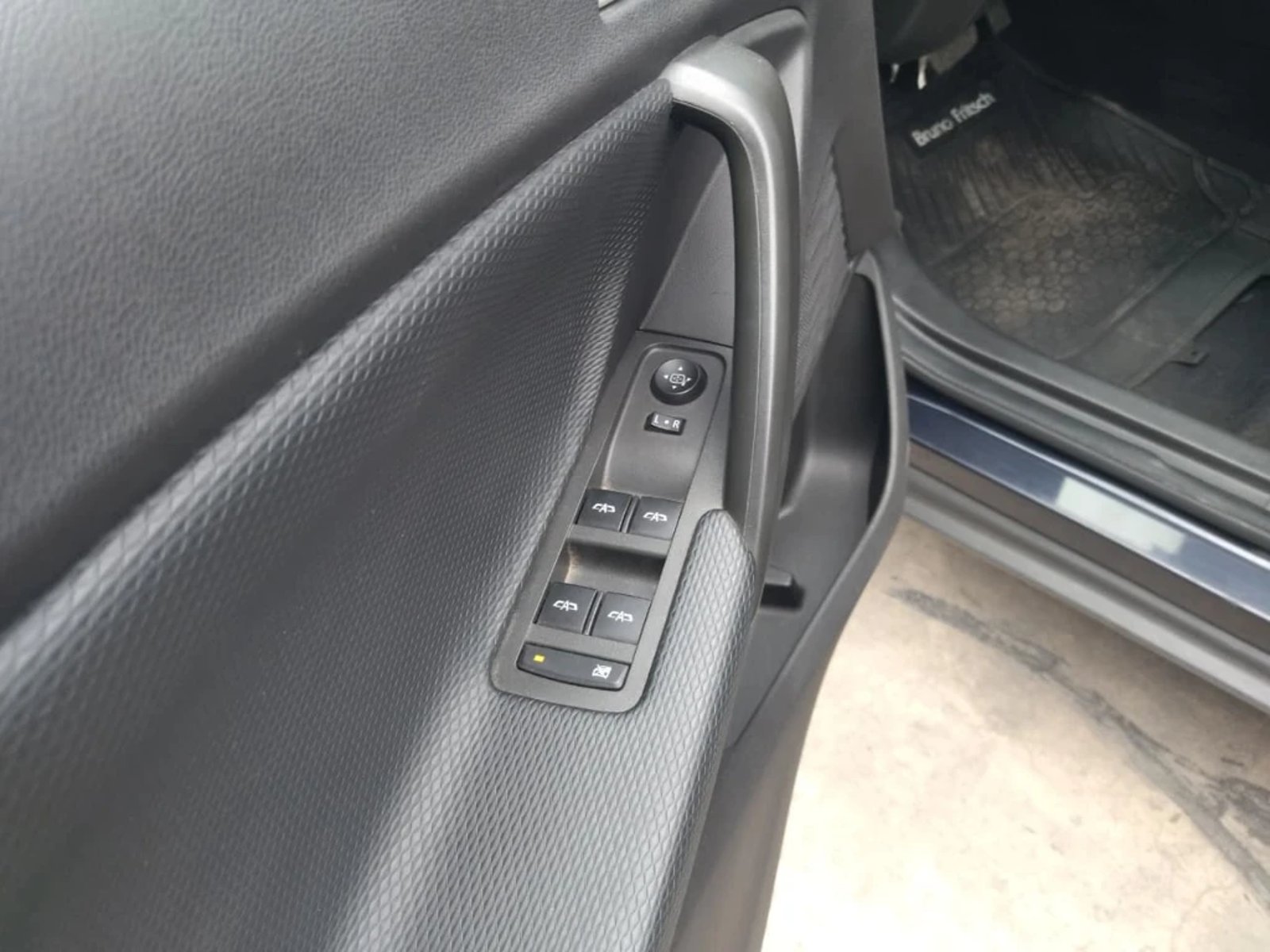 Chevrolet Tracker 2025 - Imagen 15 de 20