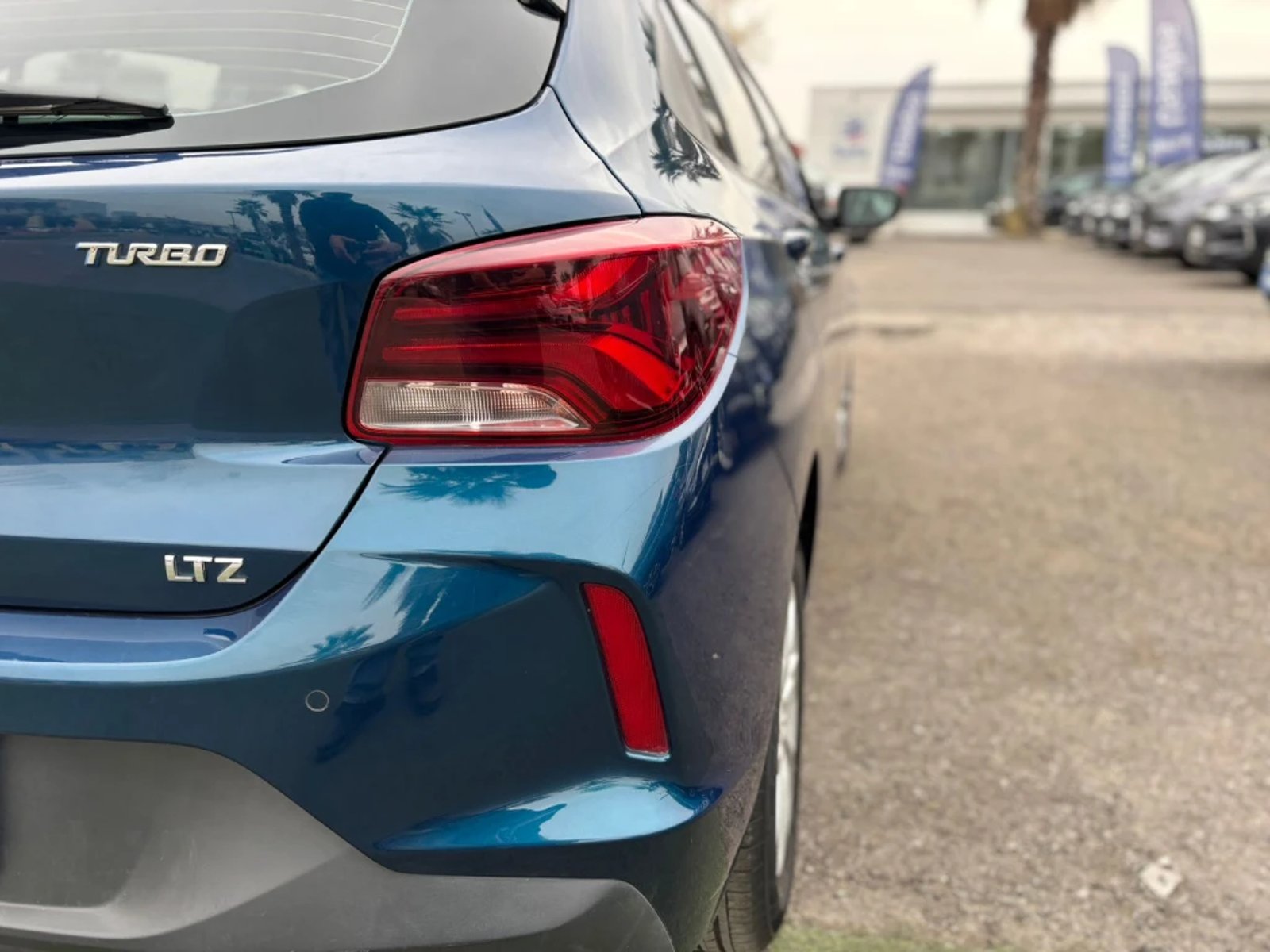 Chevrolet ONIX 1.0T LTZ 4X2 MT 5P 2022 - Imagen 9 de 20