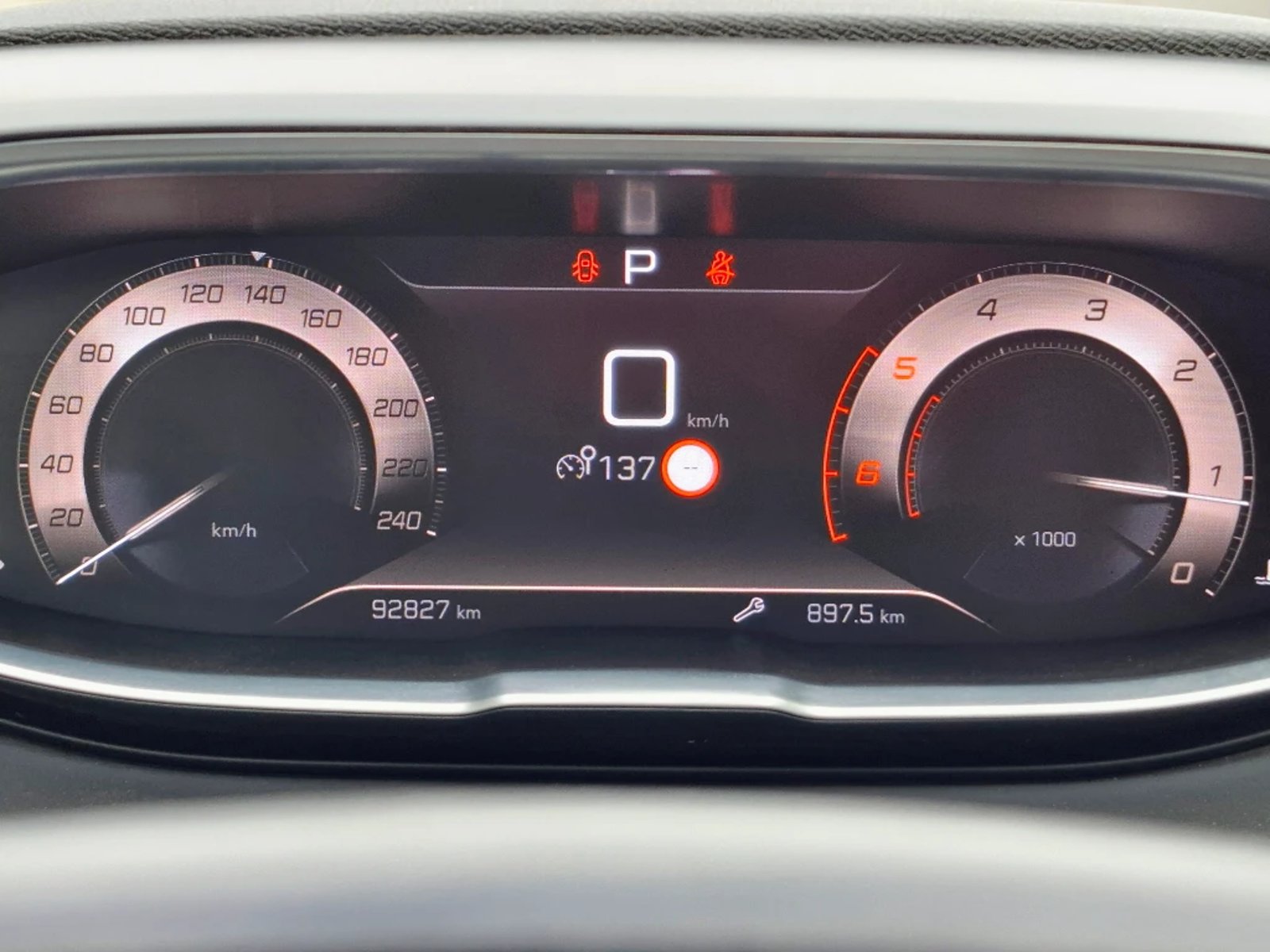 Peugeot 5008 2022 - Imagen 16 de 20