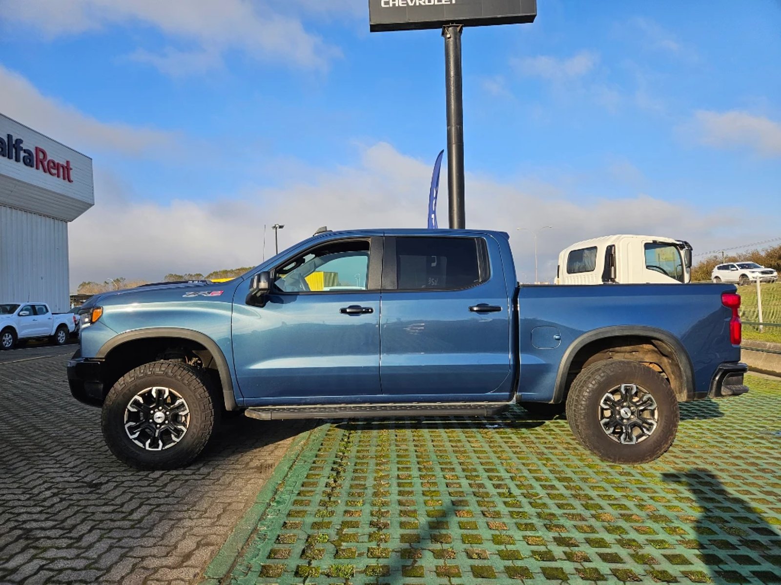 Chevrolet Silverado 2024 - Imagen 8 de 20