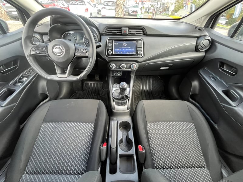 Nissan Versa 2025 - Imagen 14 de 20