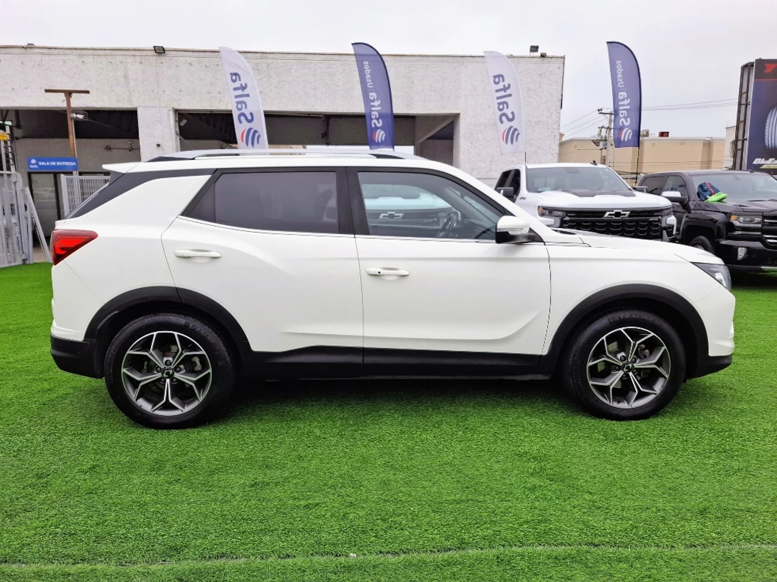 SsangYong KORANDO 1.6 GLX CD211 TD DIESEL 4X2 AT 5P 2023 - Foto 4 de 20