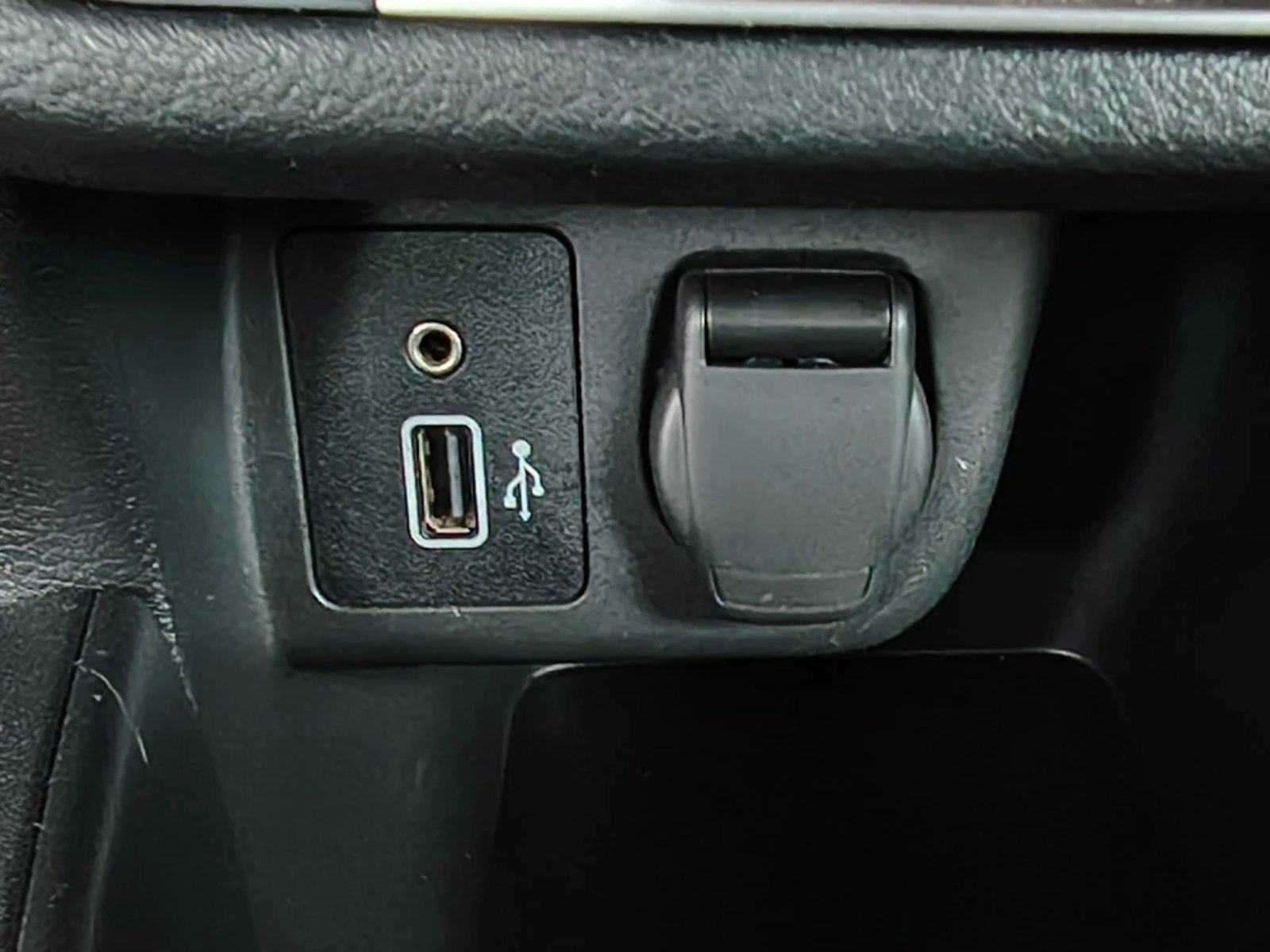 Nissan Versa 2025 - Imagen 17 de 20
