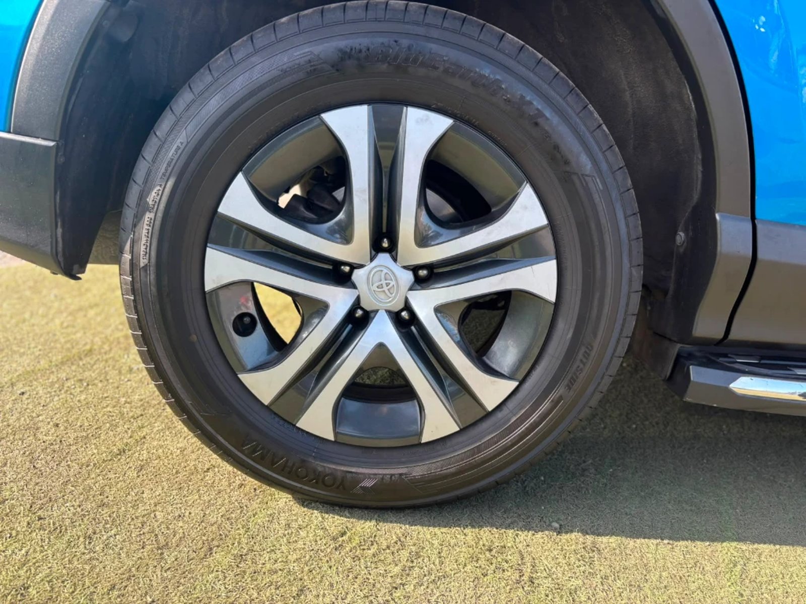 Toyota RAV4 2.0 STANDARD 4X2 AT 5P 2019 - Imagen 10 de 20