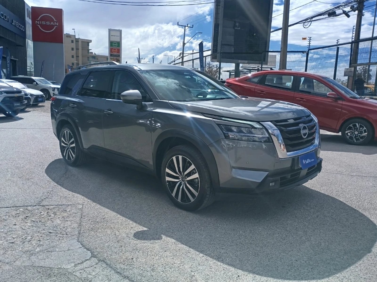 Nissan Pathfinder 2024 - Foto 2 de 20