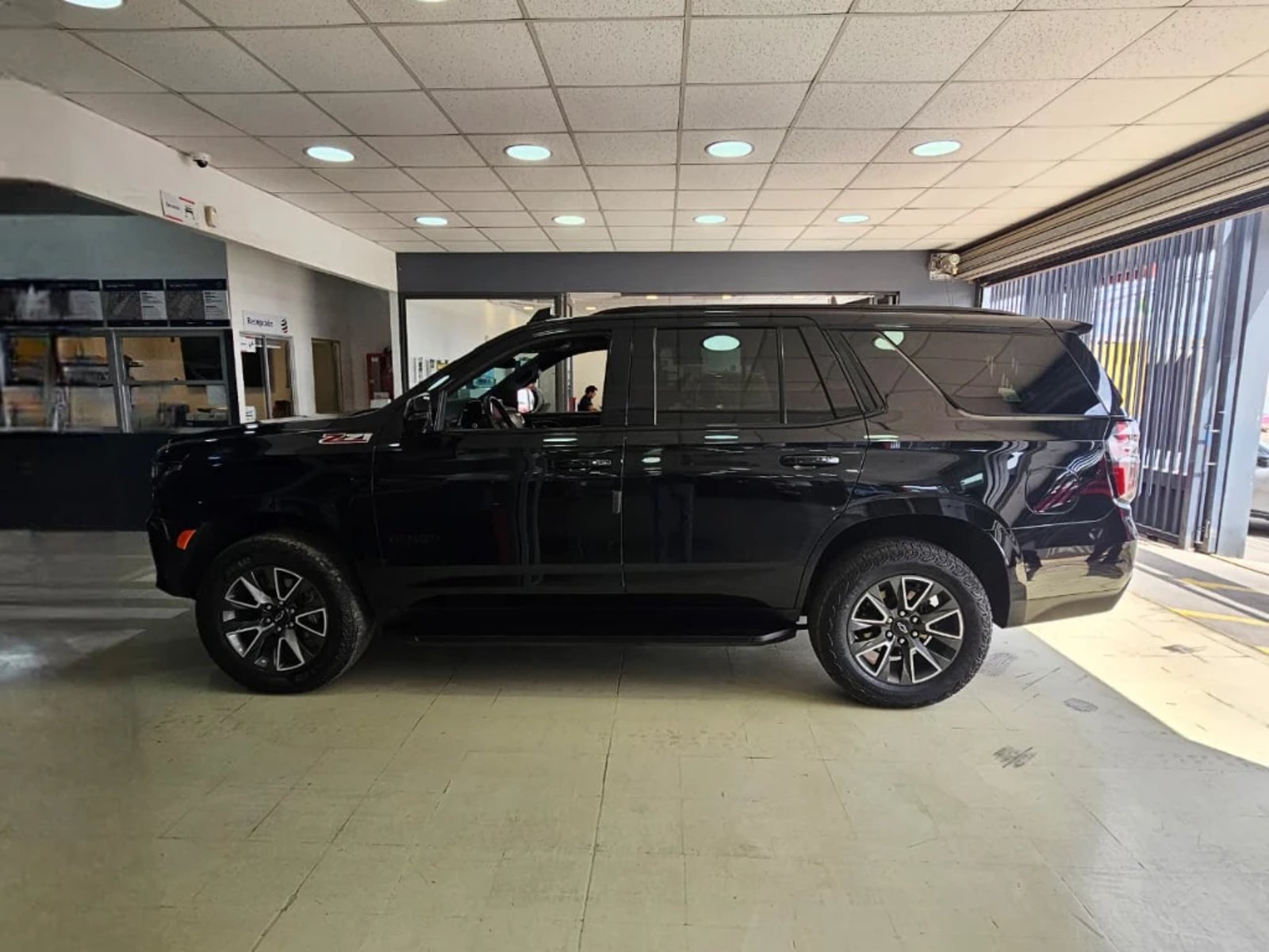Chevrolet Tahoe 2025 - Imagen 8 de 20