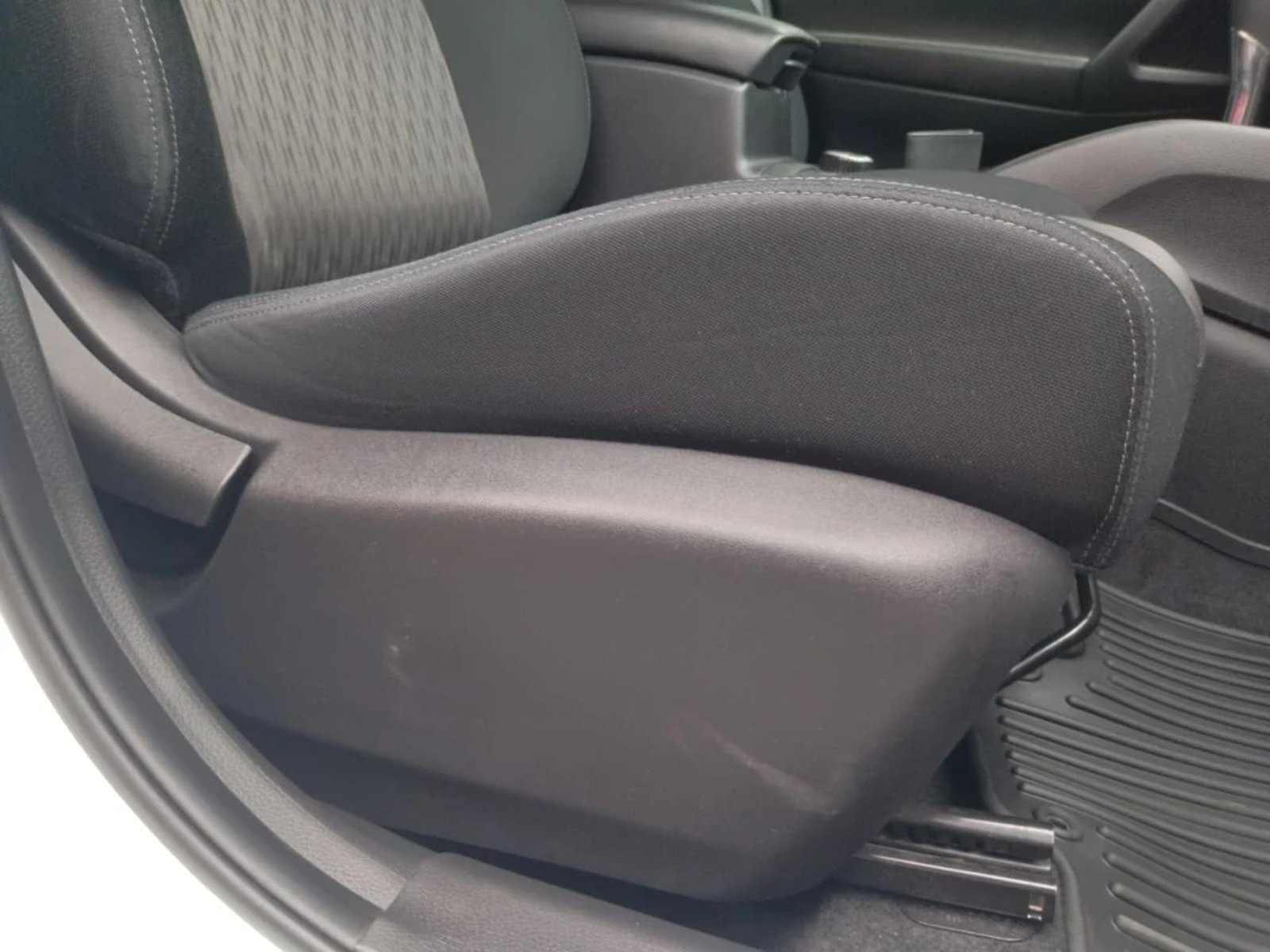 Nissan X-TRAIL 2.5 SENSE MC 4X4 2ROW CVT AT 5P 2023 - Imagen 20 de 20