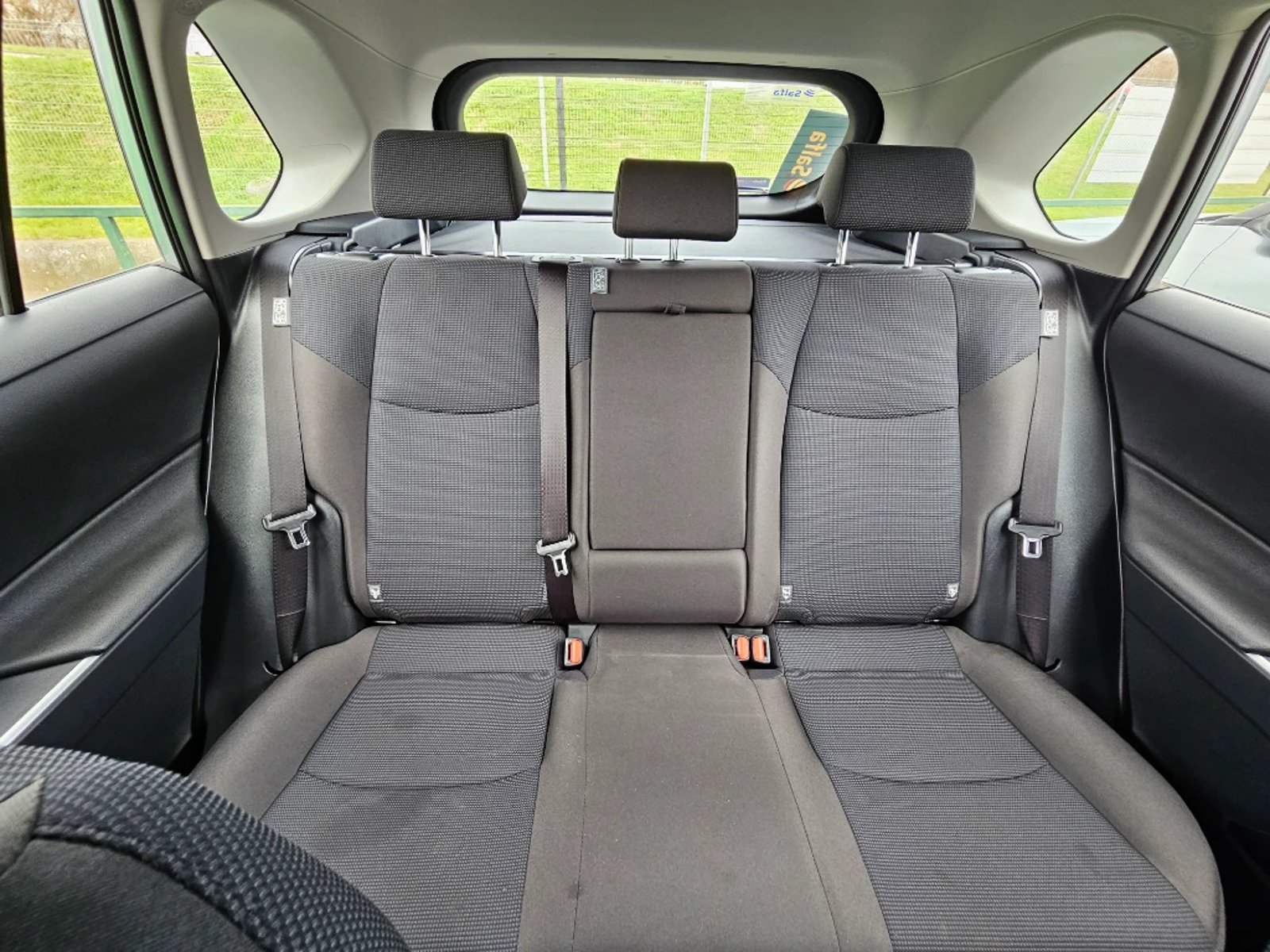 Toyota Rav4 2025 - Imagen 18 de 20