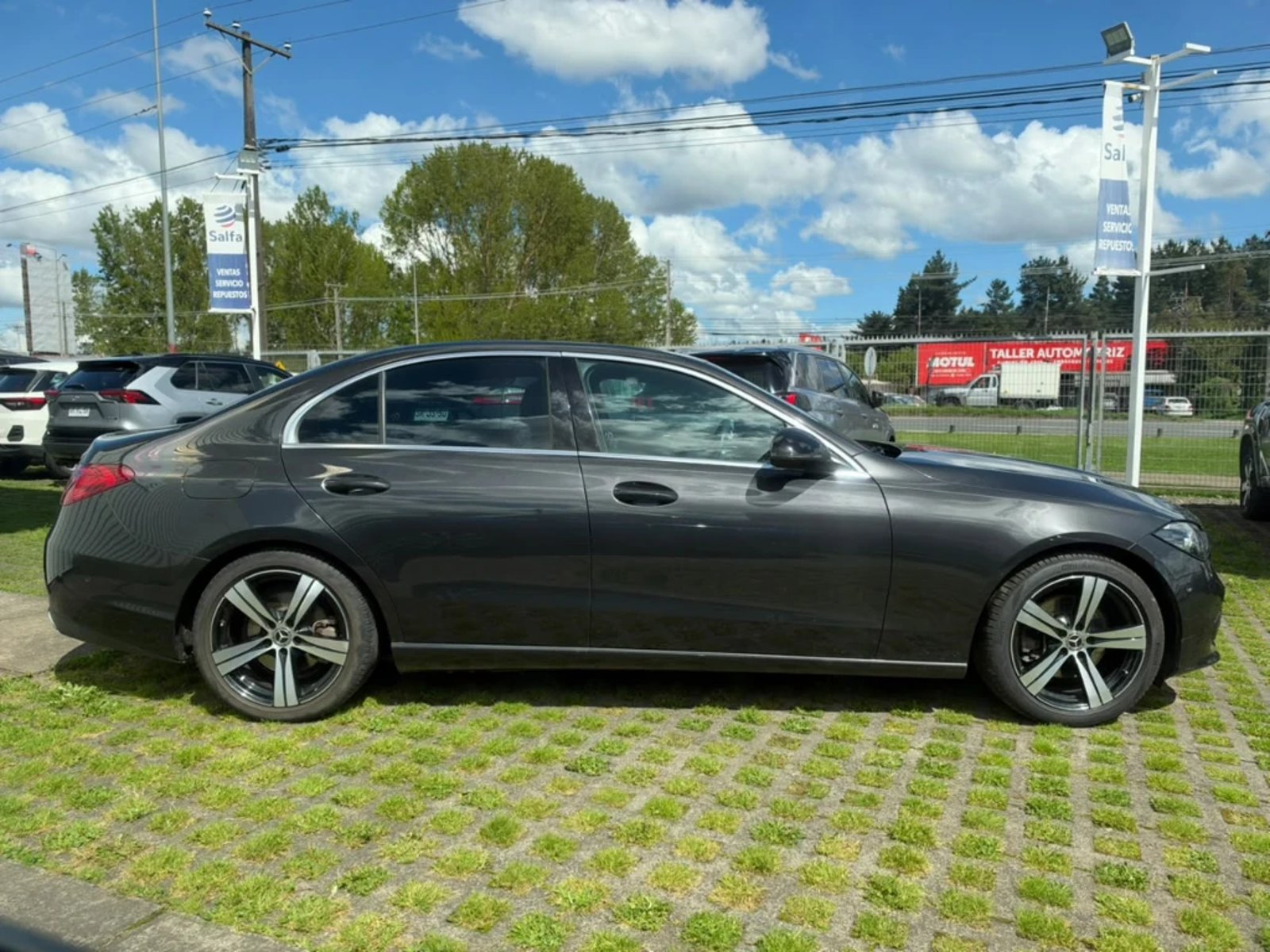 Mercedes-Benz C 200 2022 - Foto 4 de 20