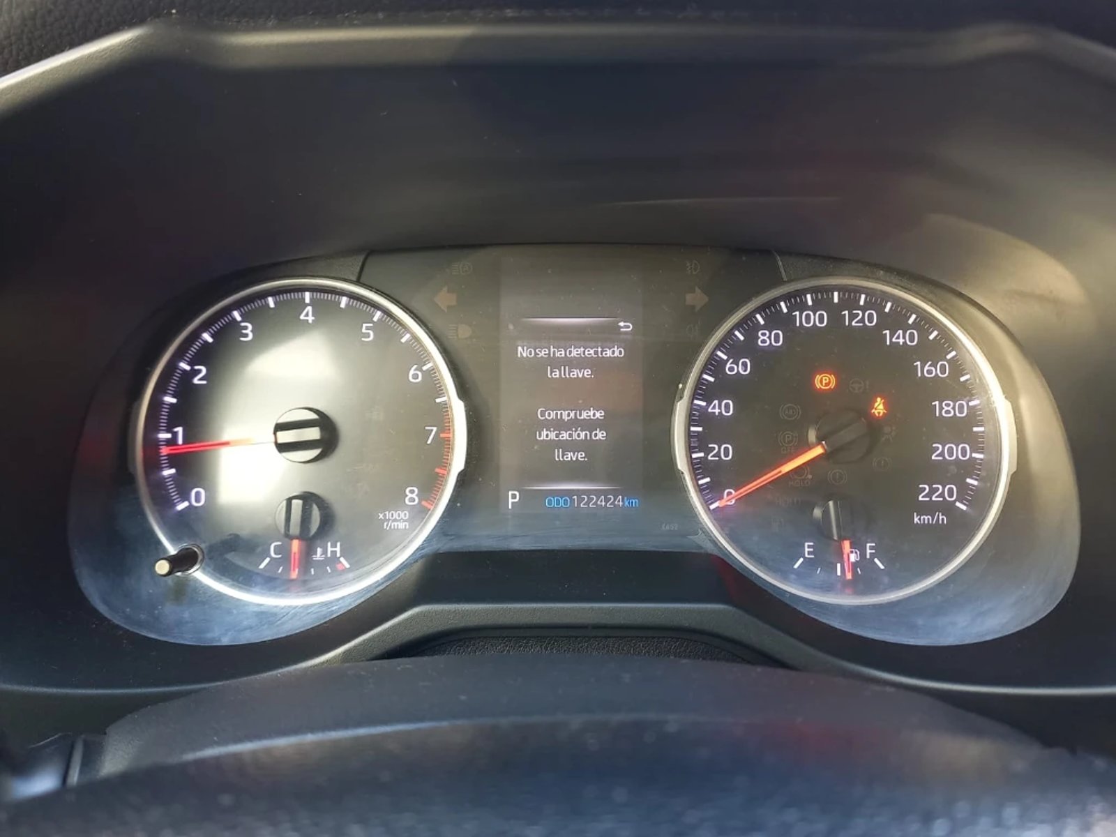 Toyota RAV4 2.0 XLE 4X2 CVT AT 5P 2021 - Imagen 19 de 20
