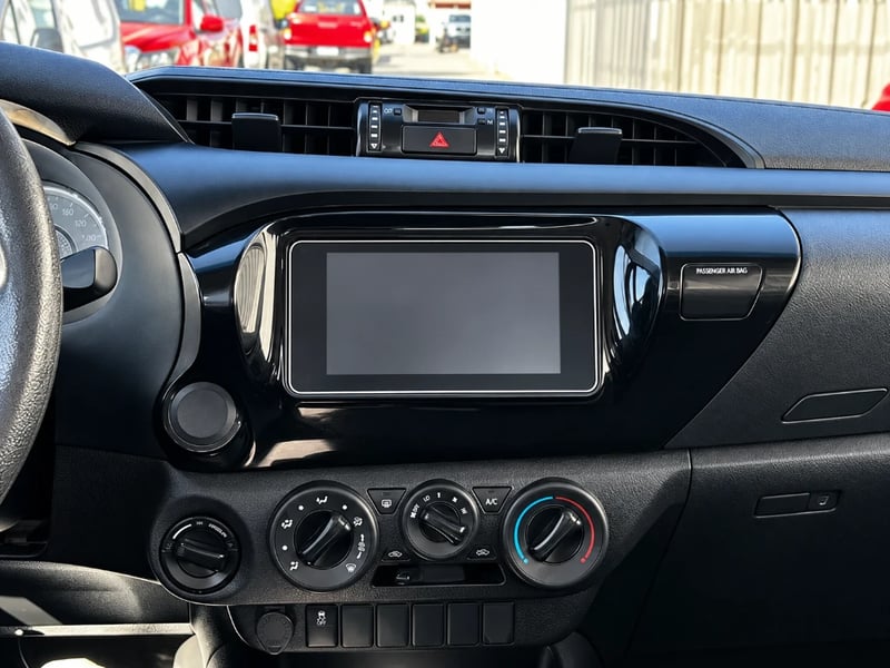 Toyota Hilux 2023 - Imagen 19 de 20
