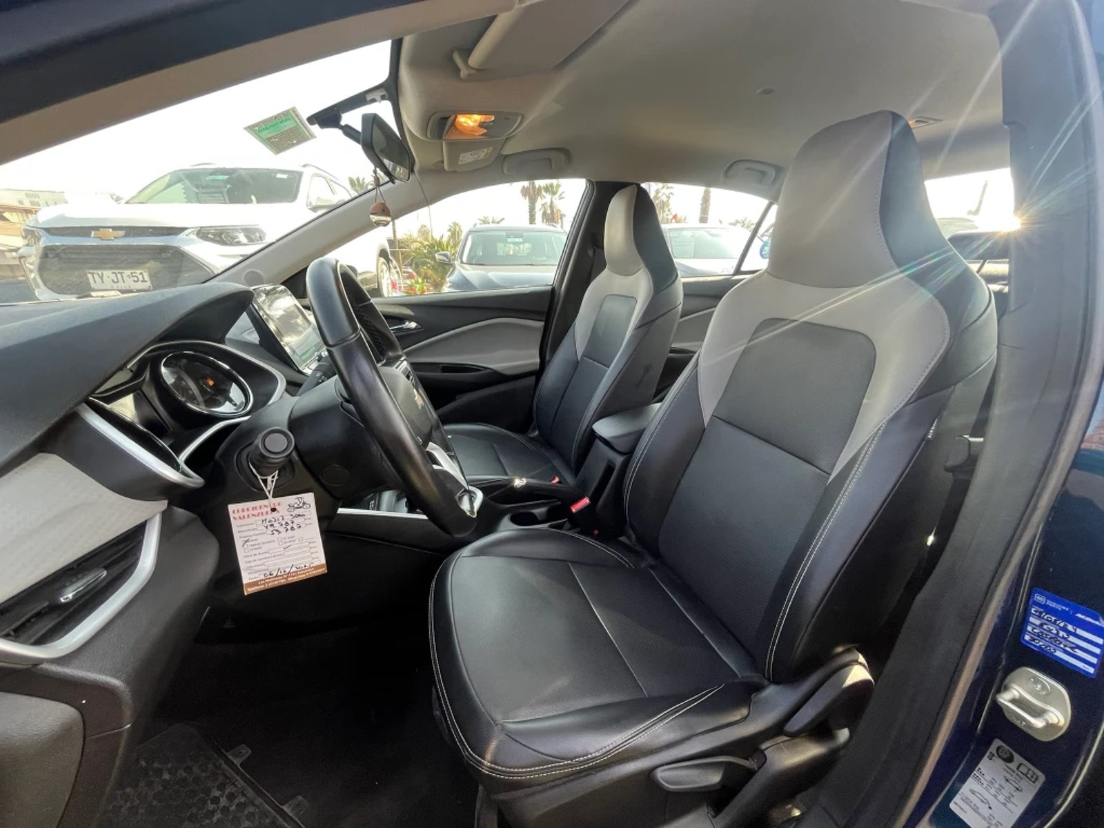 Chevrolet Onix 2023 - Imagen 12 de 20