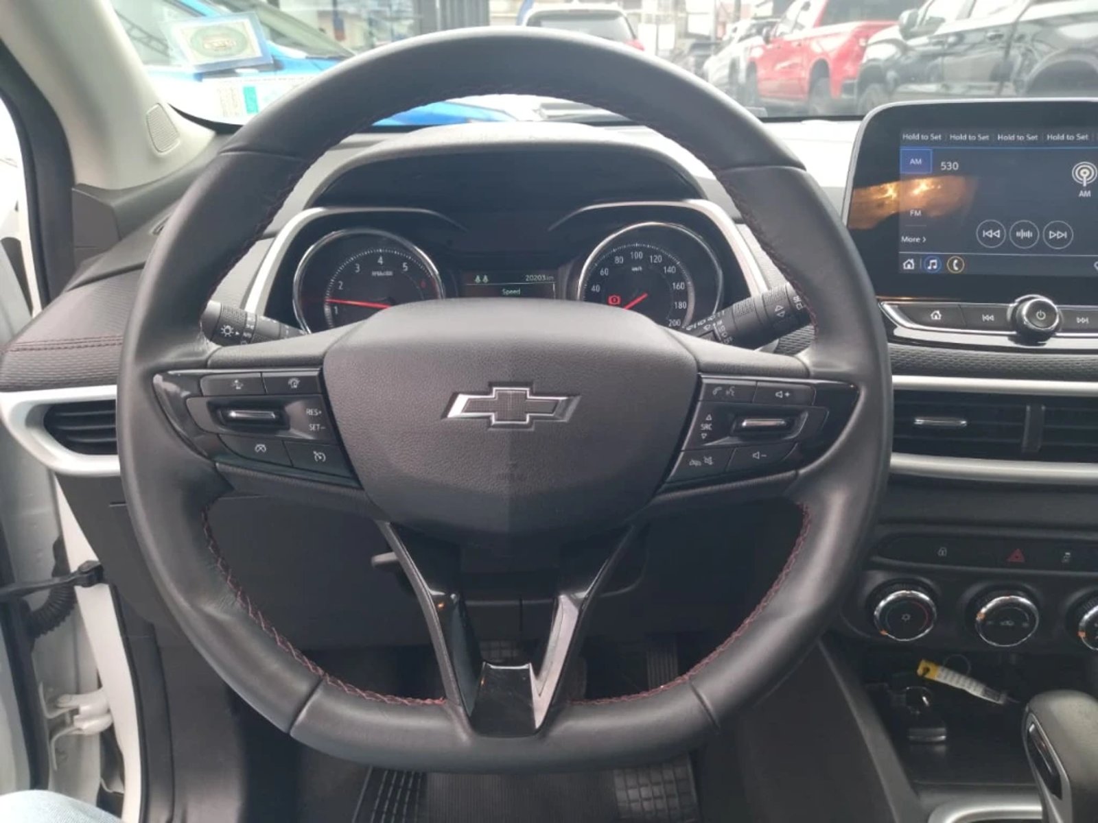CHEVROLET TRACKER 1.2T RS R 4X2 AT 5P 2024 - Imagen 11 de 20