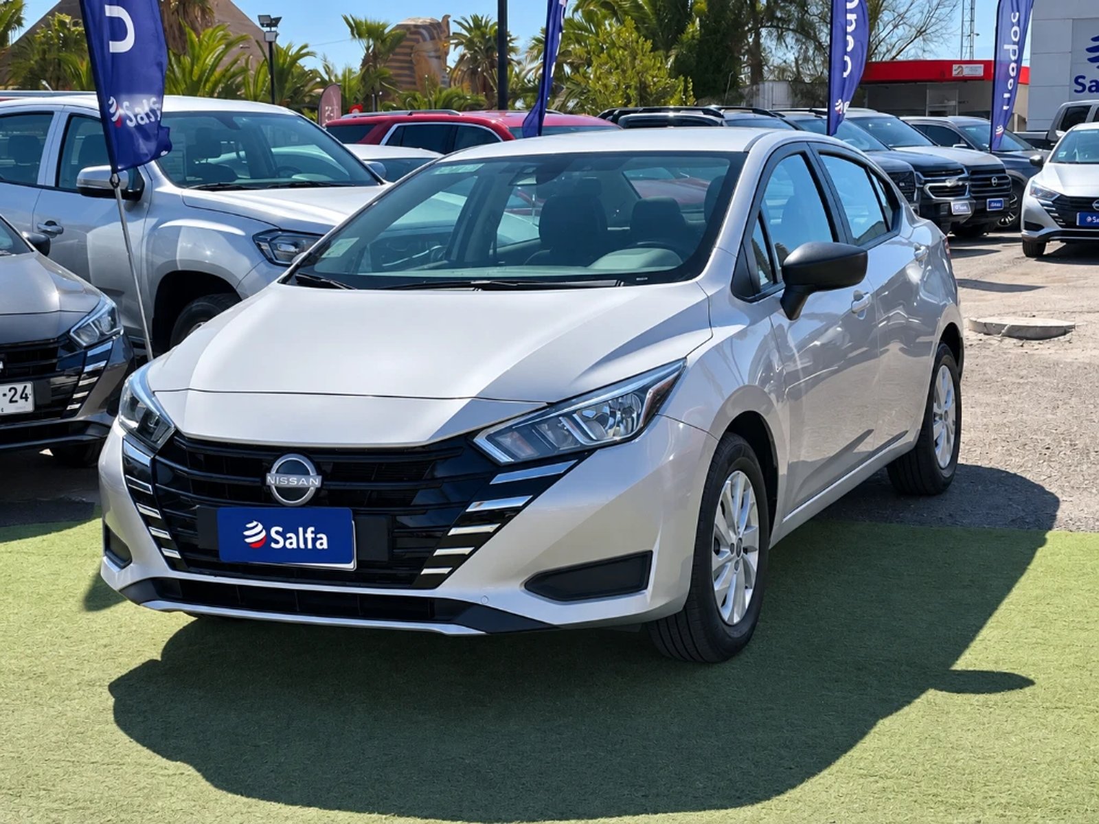 Nissan Versa 2025