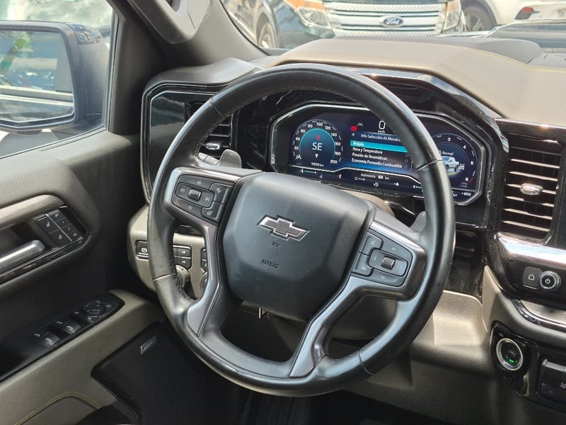 Chevrolet Silverado 2025 - Imagen 12 de 20