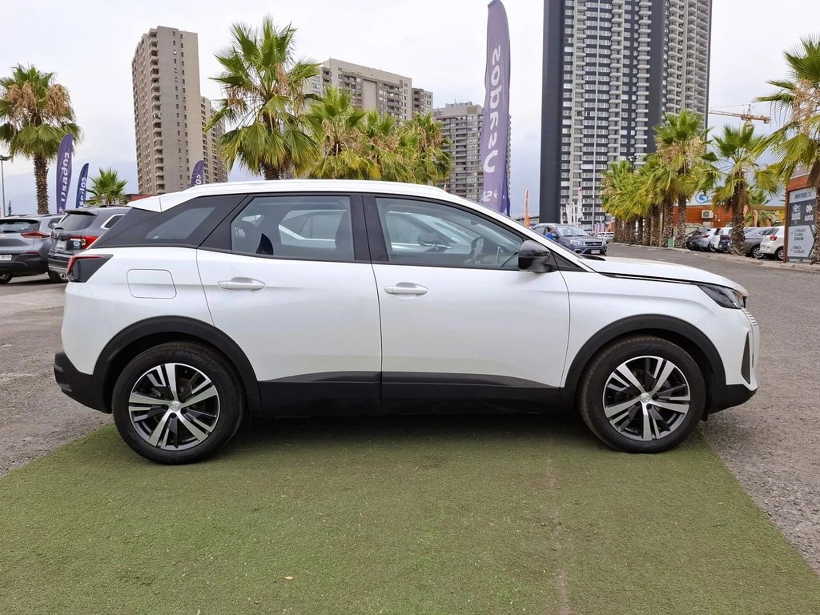 Peugeot 3008 2023 - Imagen 4 de 20