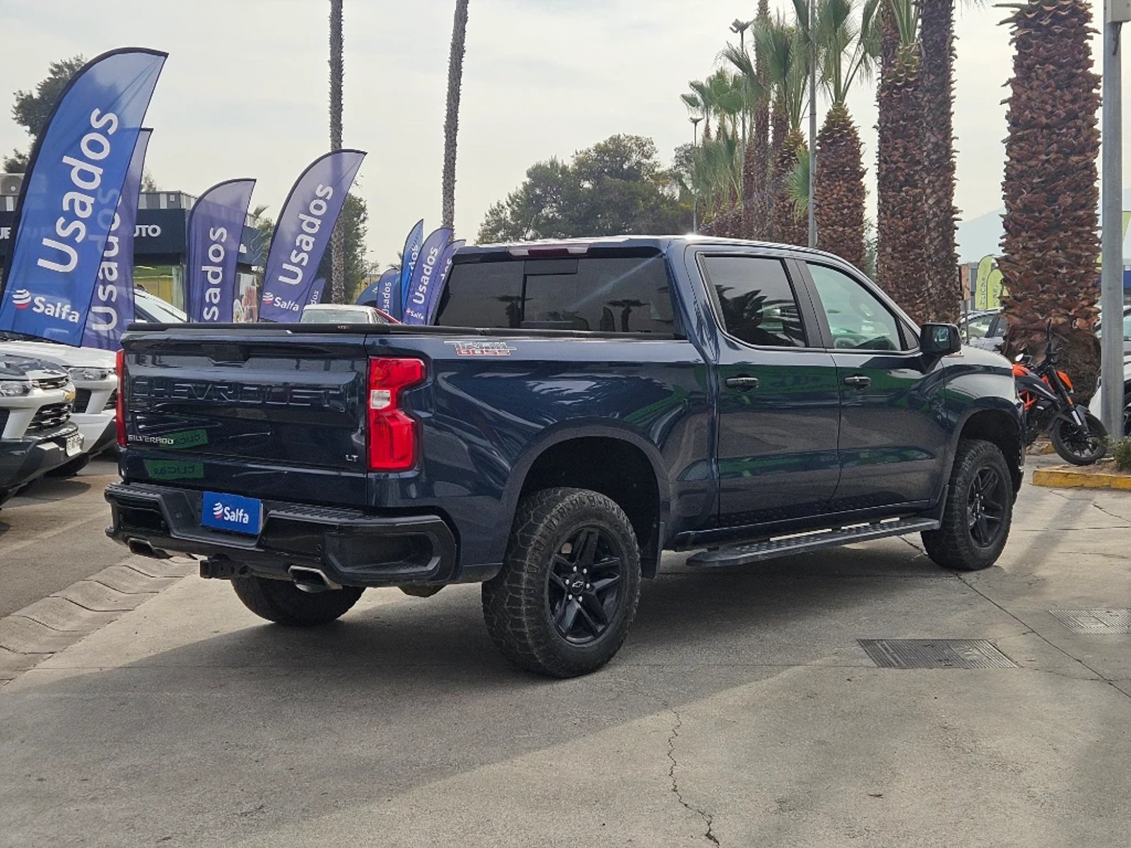 CHEVROLET SILVERADO 5.3 LT TRAILBOSS Z71 4X4 AT 4P 2021 - Imagen 5 de 20