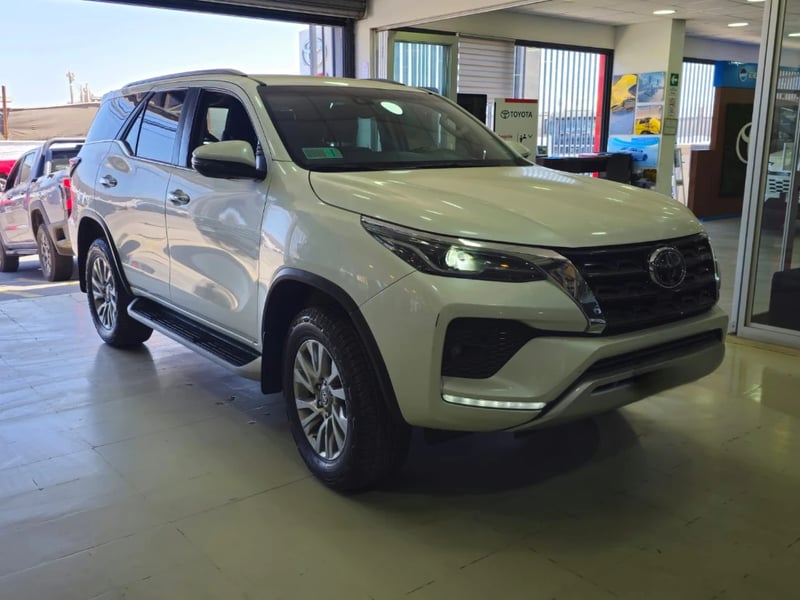 Toyota Fortuner 2021 - Imagen 3 de 20