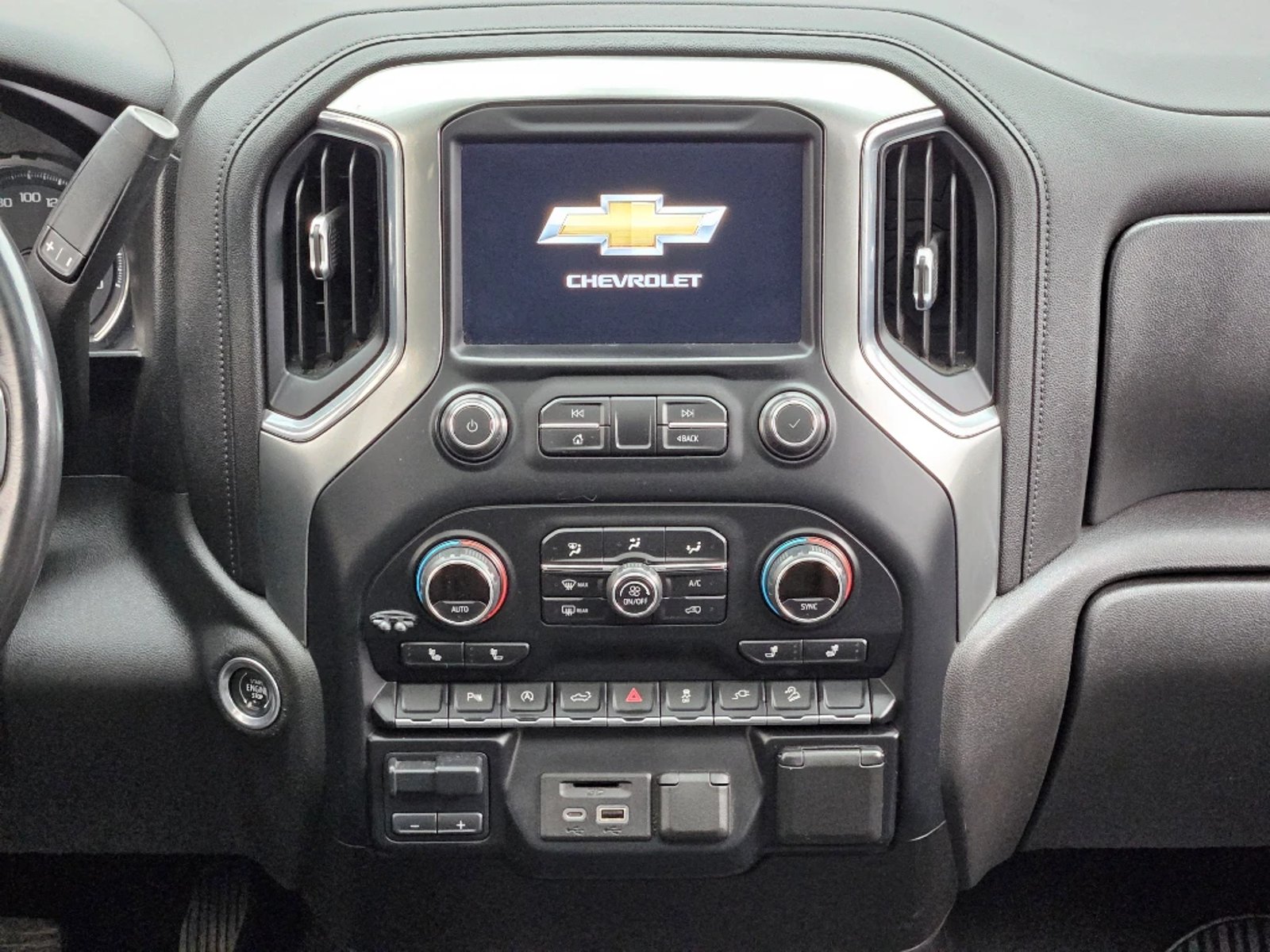 CHEVROLET SILVERADO 5.3 LT TRAILBOSS Z71 4X4 AT 4P 2021 - Imagen 15 de 20