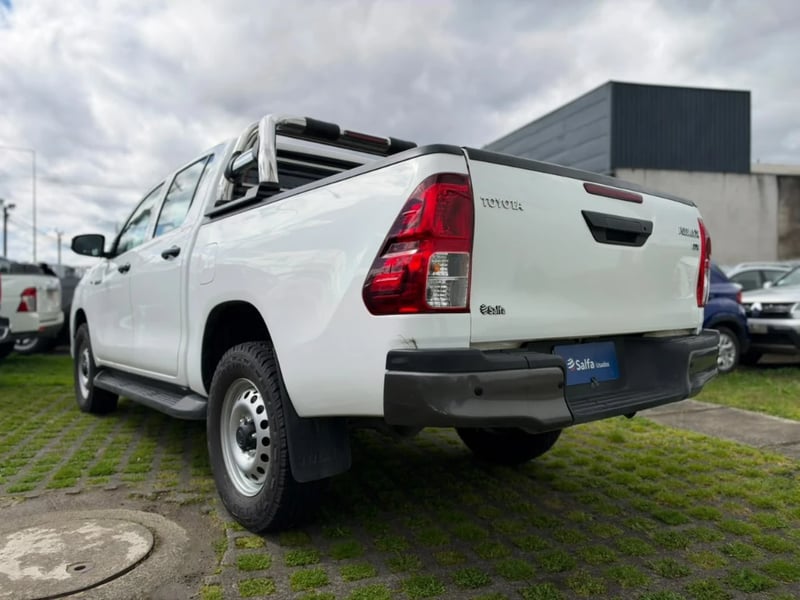Toyota Hilux 2025 - Imagen 7 de 20