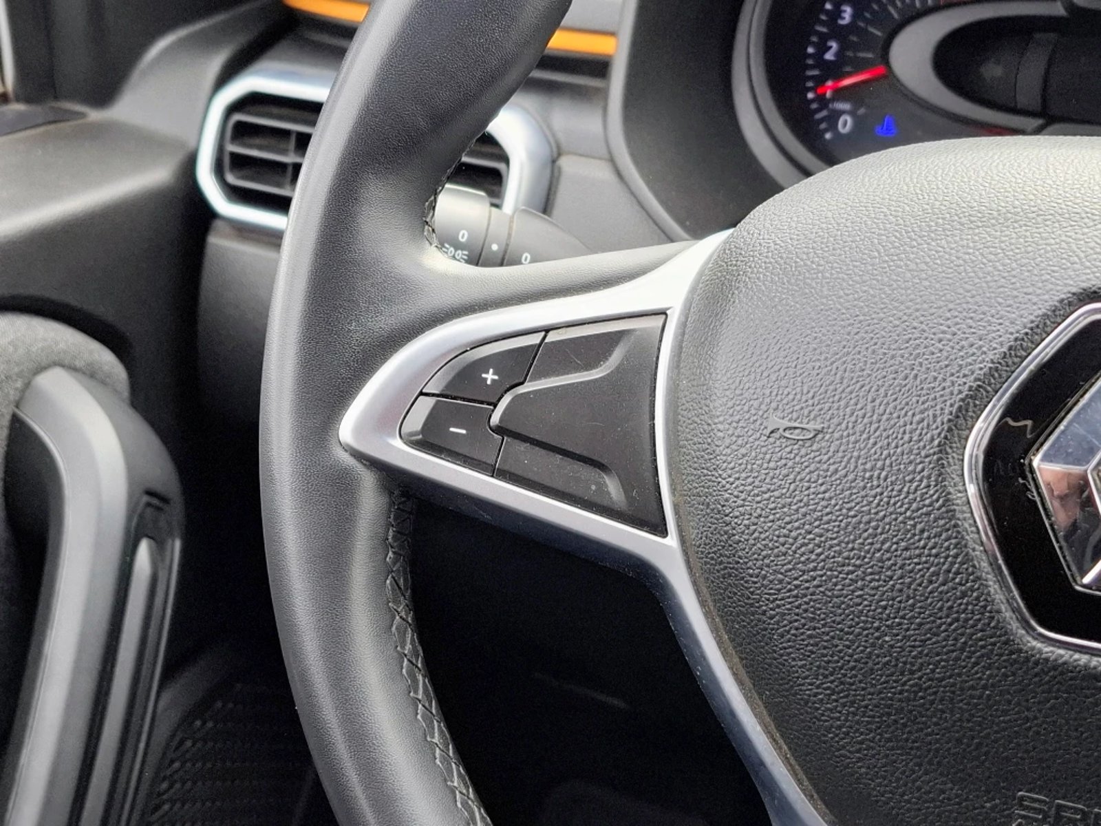 Renault Oroch 2023 - Imagen 13 de 20
