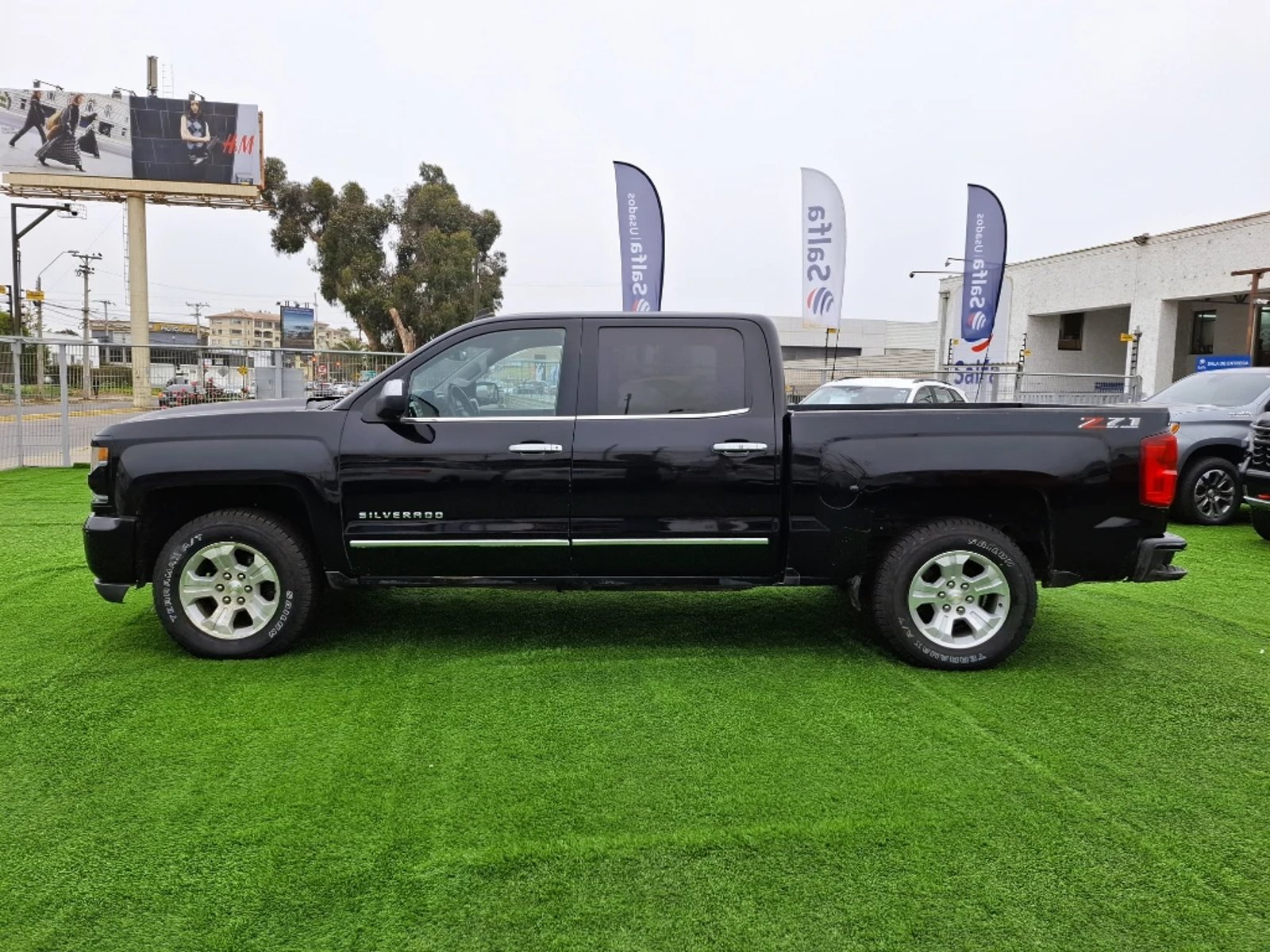 CHEVROLET SILVERADO 5.3 LT 4WD EXT Z71 DOB. CAB. AT 4P 2019 - Imagen 7 de 20
