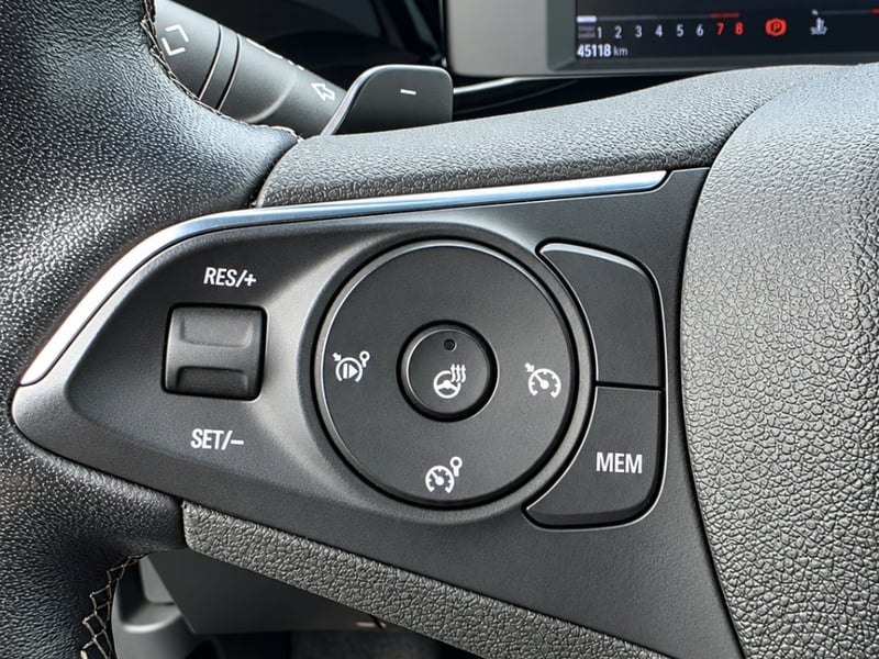 Opel Mokka 2023 - Imagen 13 de 20