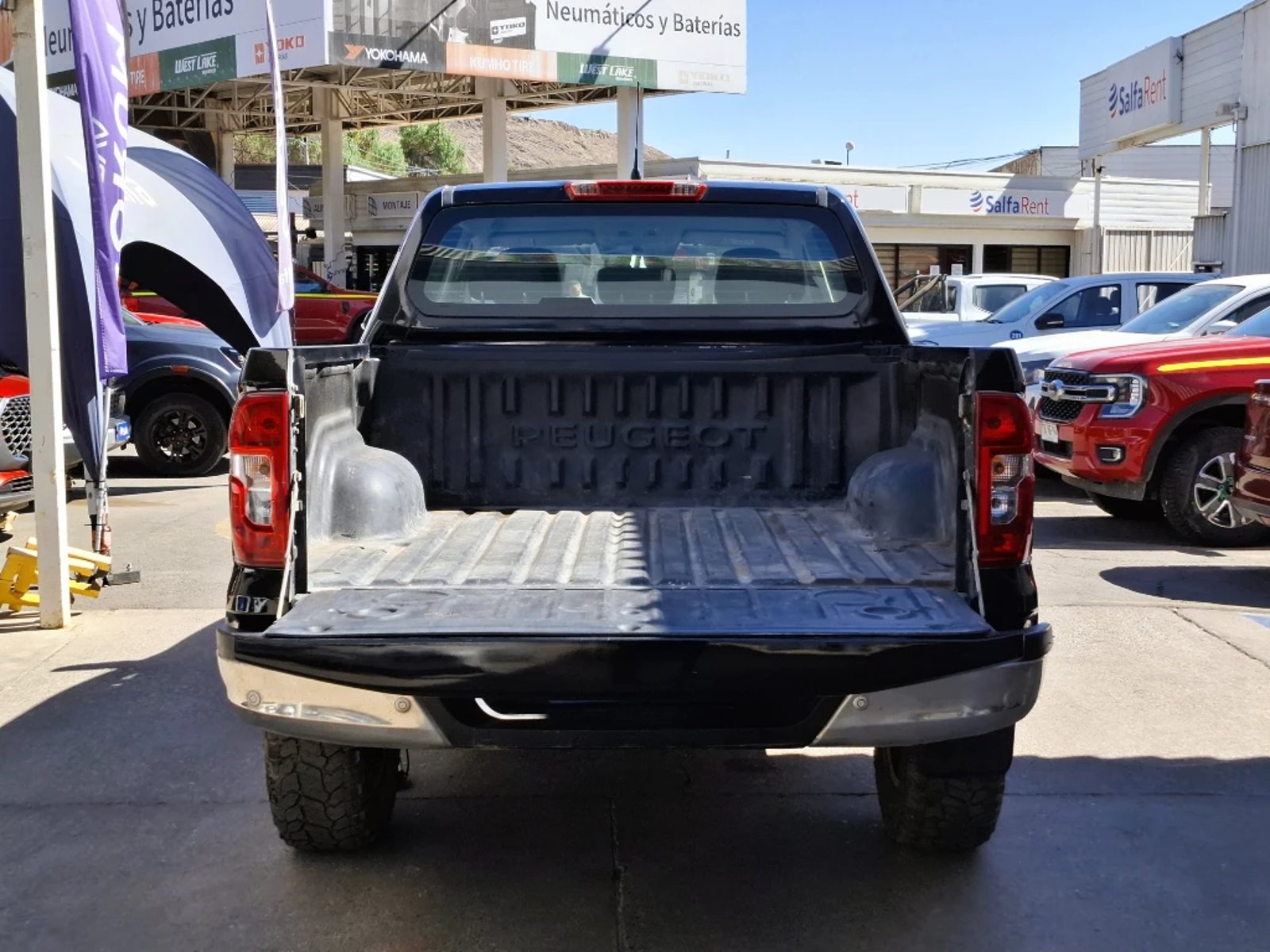 Peugeot LANDTREK 2.2 ACTION4 BLUEHDI DIESEL 4X4 180HP AT 4P 2024 - Imagen 9 de 20