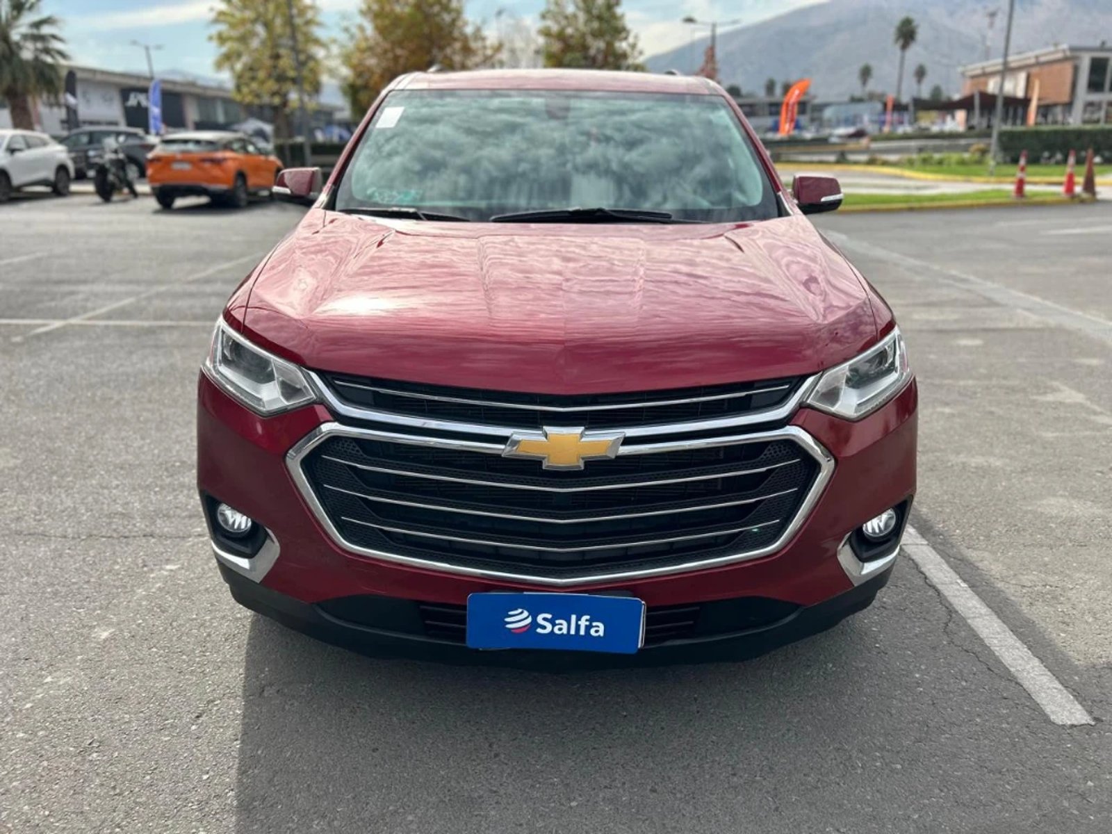Chevrolet TRAVERSE 3.6L LT FWD AT 5P 2018 - Foto 2 de 19