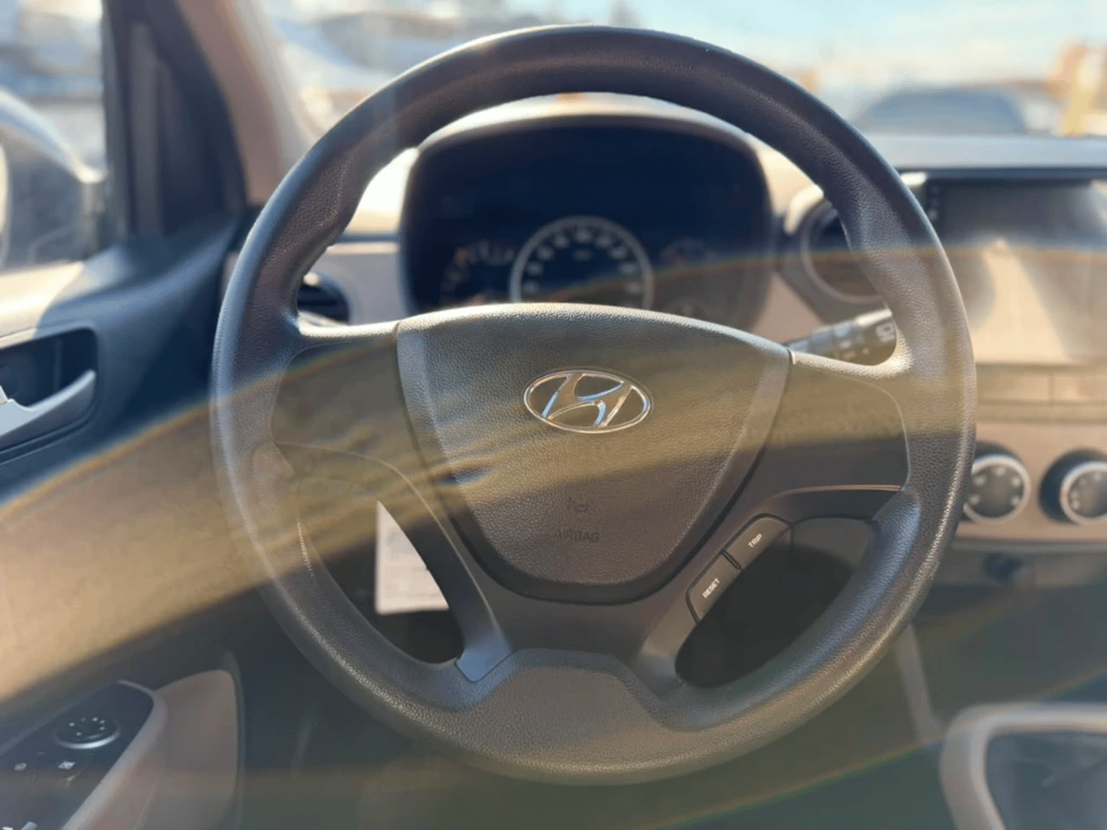 Hyundai I10 2017 - Imagen 13 de 20