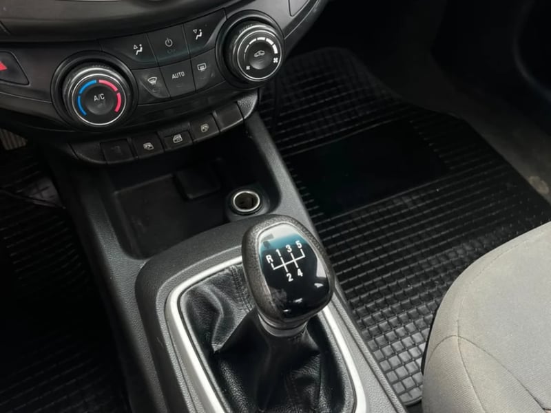 Chevrolet Sail 2018 - Imagen 15 de 20