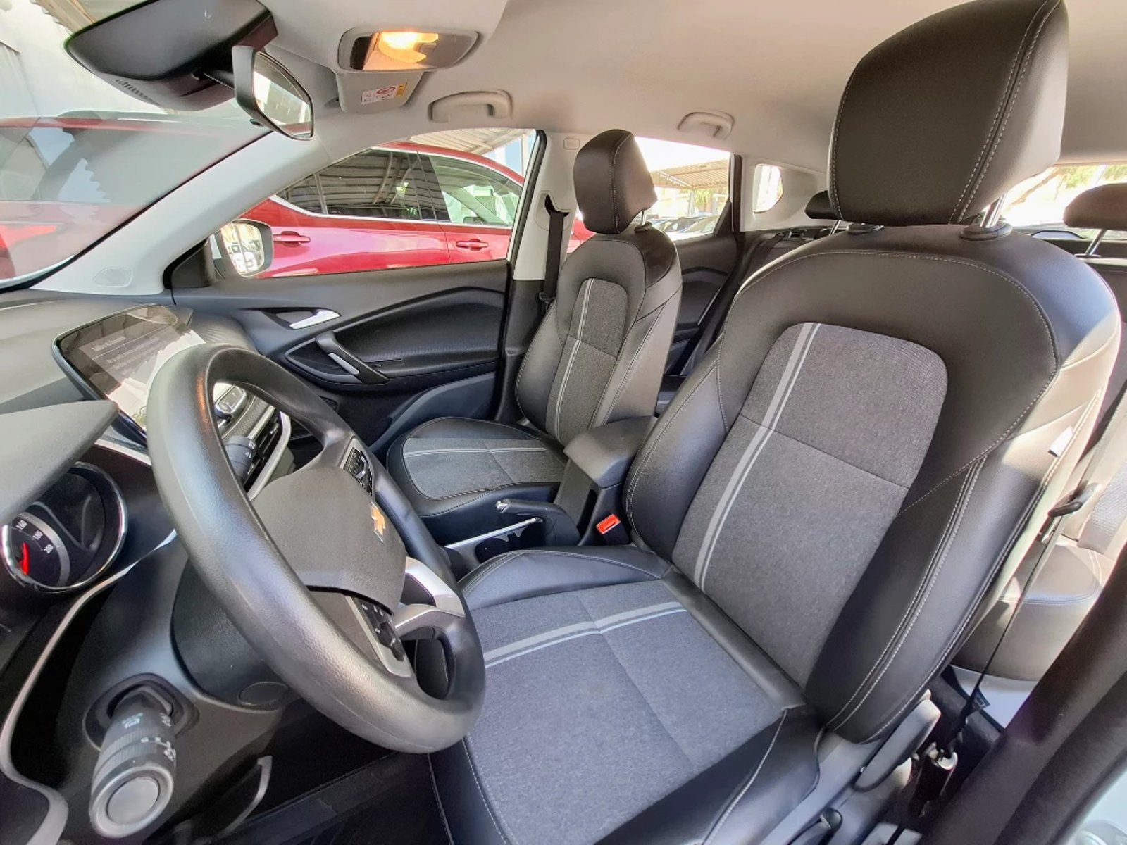 Chevrolet TRACKER 1.2T LTZ R 4X2 AT 5P 2025 - Imagen 10 de 20