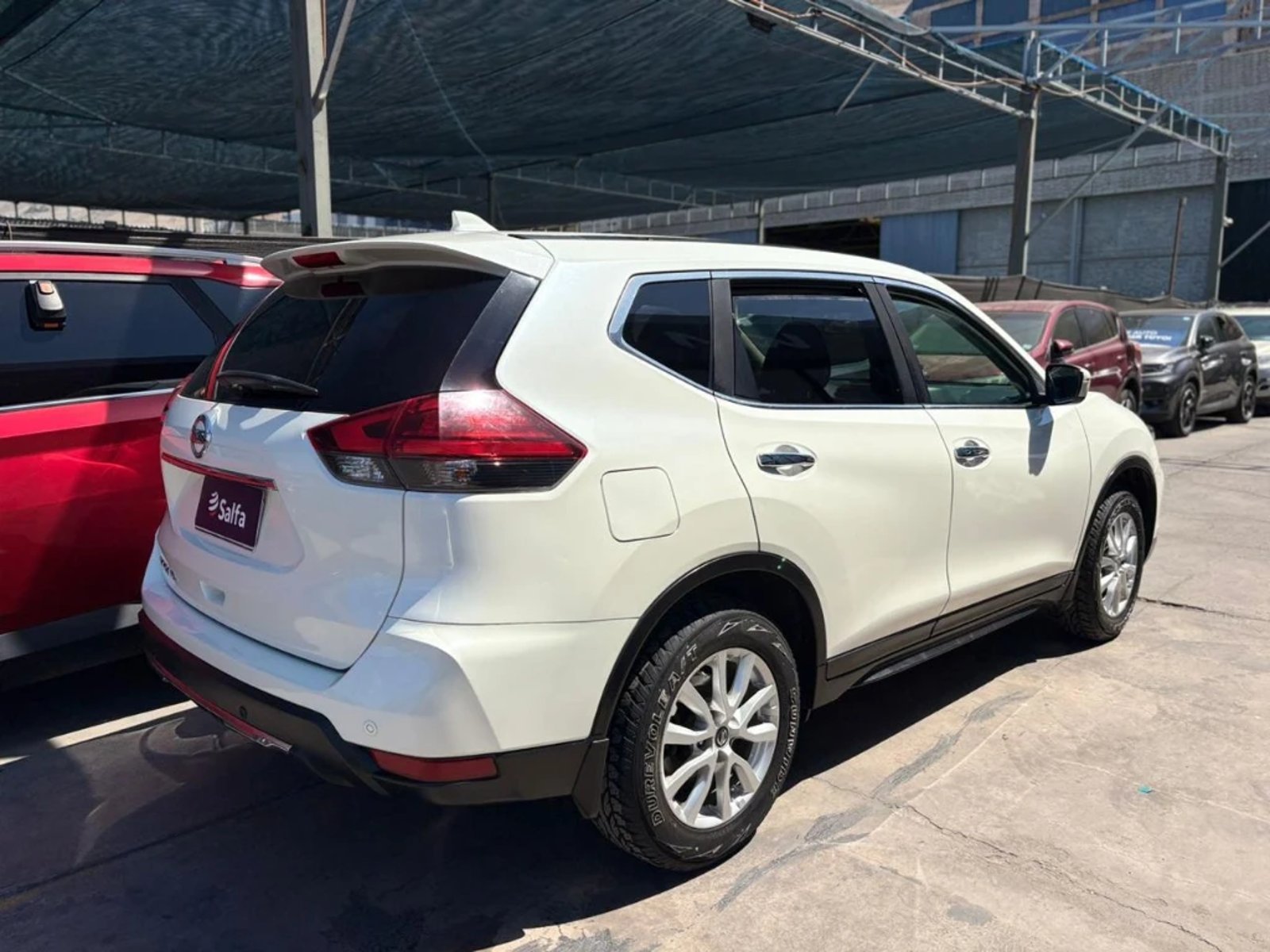 Nissan X-TRAIL 2.5 SENSE MC 4X2 CVT AT 5P 2022 - Foto 4 de 11