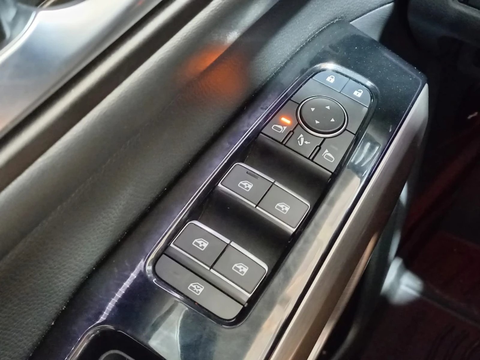 Nissan Pathfinder 2024 - Imagen 18 de 20