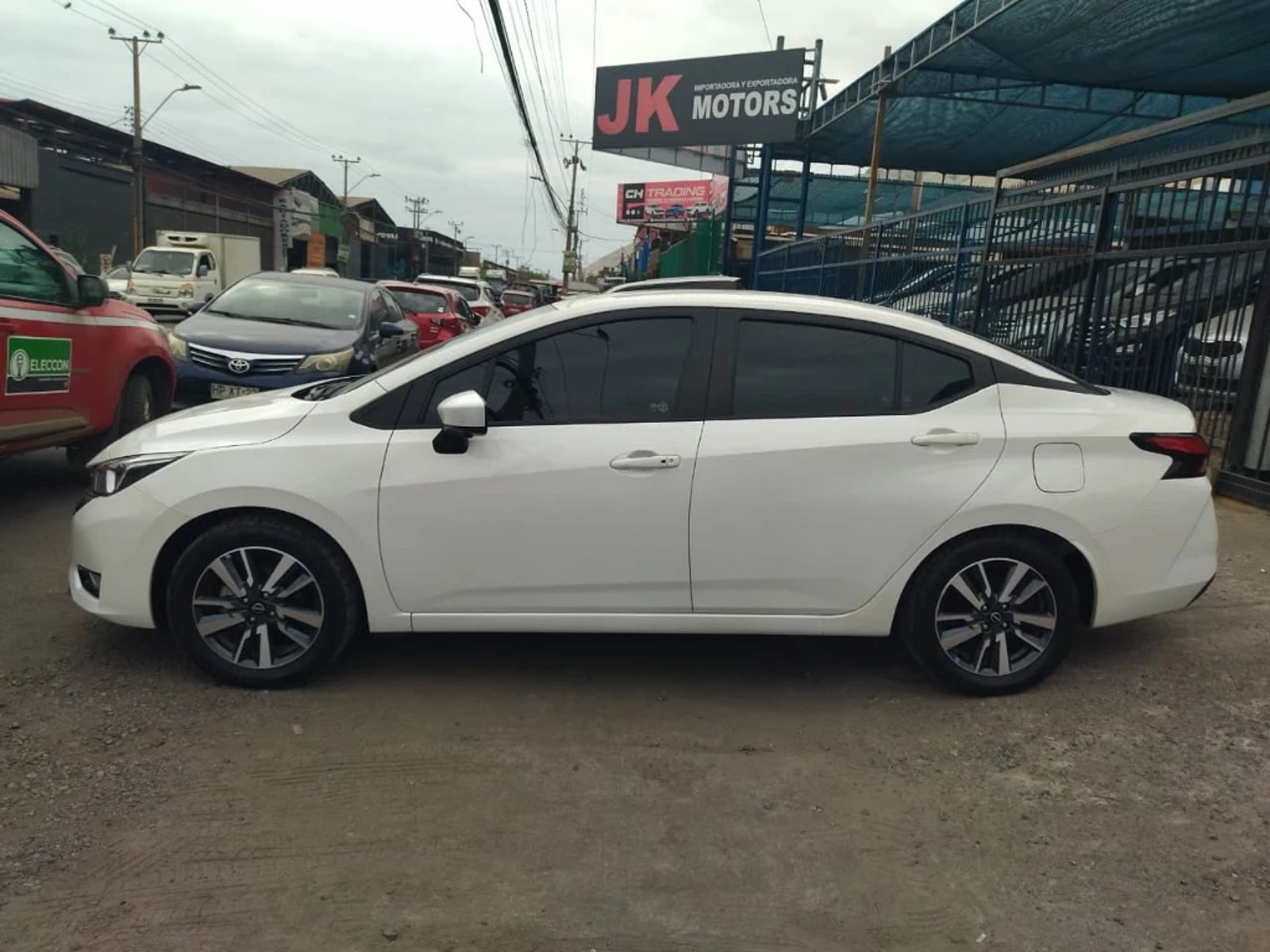 Nissan Versa 2024 - Imagen 8 de 20
