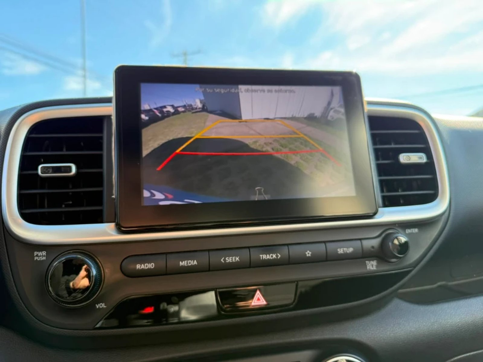 Hyundai Venue 2022 - Imagen 12 de 20