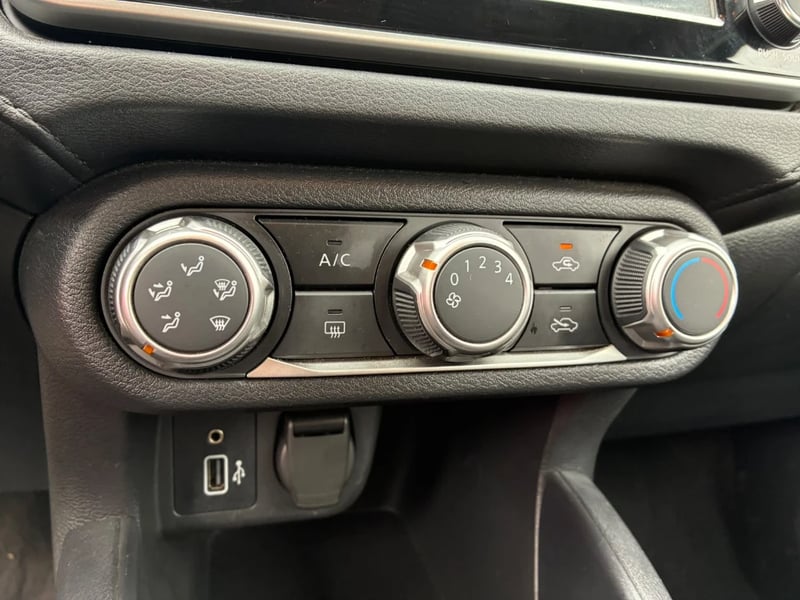 Nissan Versa 2025 - Imagen 18 de 20