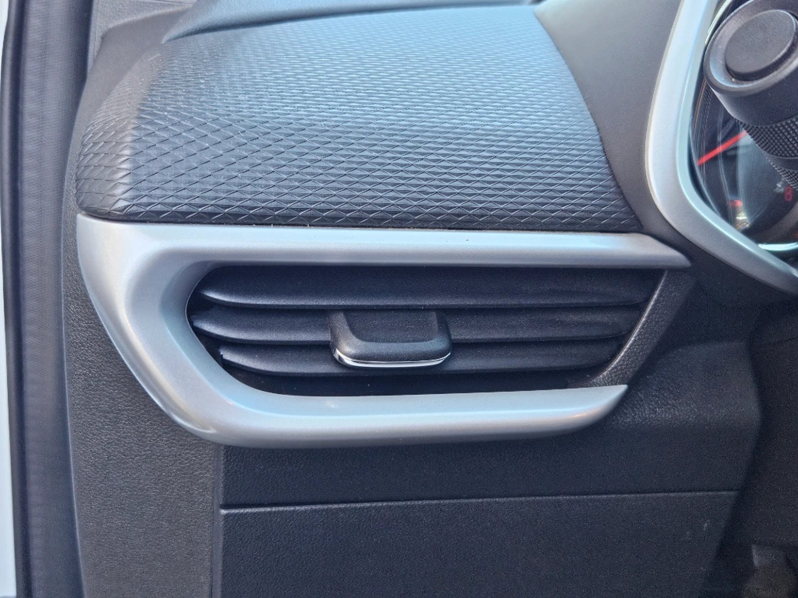 Chevrolet Tracker 2025 - Imagen 17 de 20