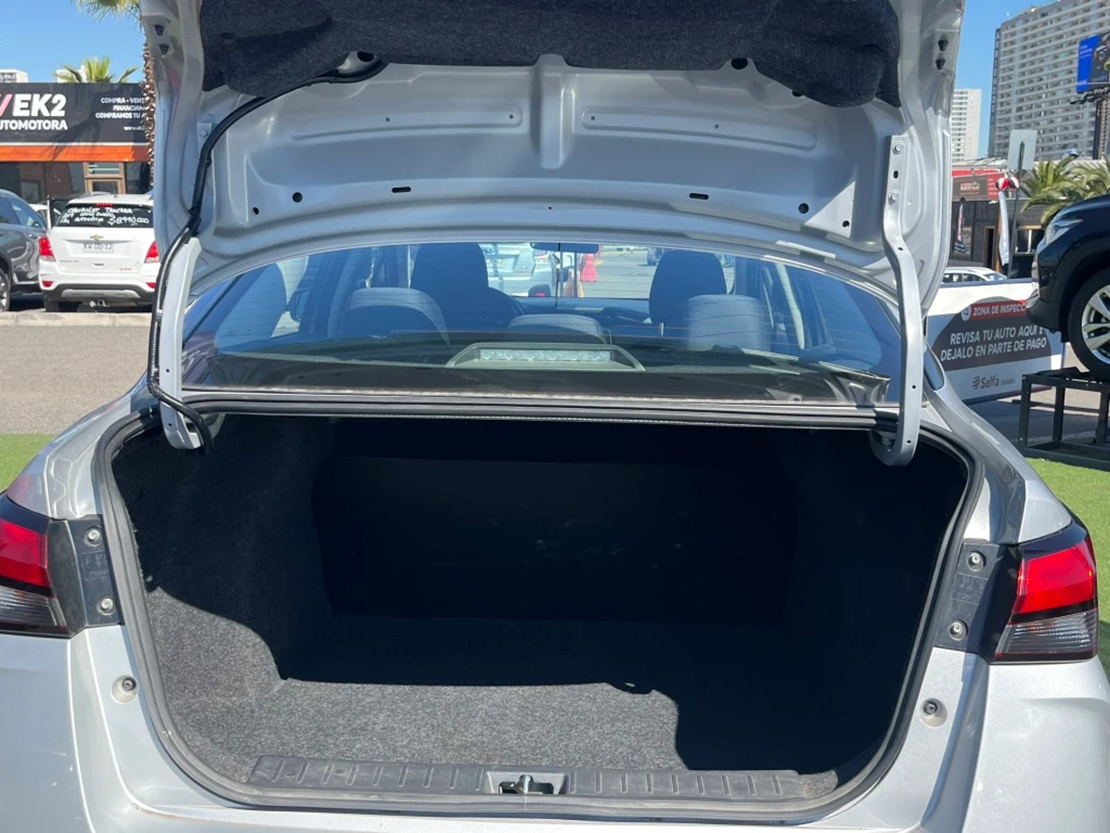 Nissan Versa 2025 - Imagen 12 de 20