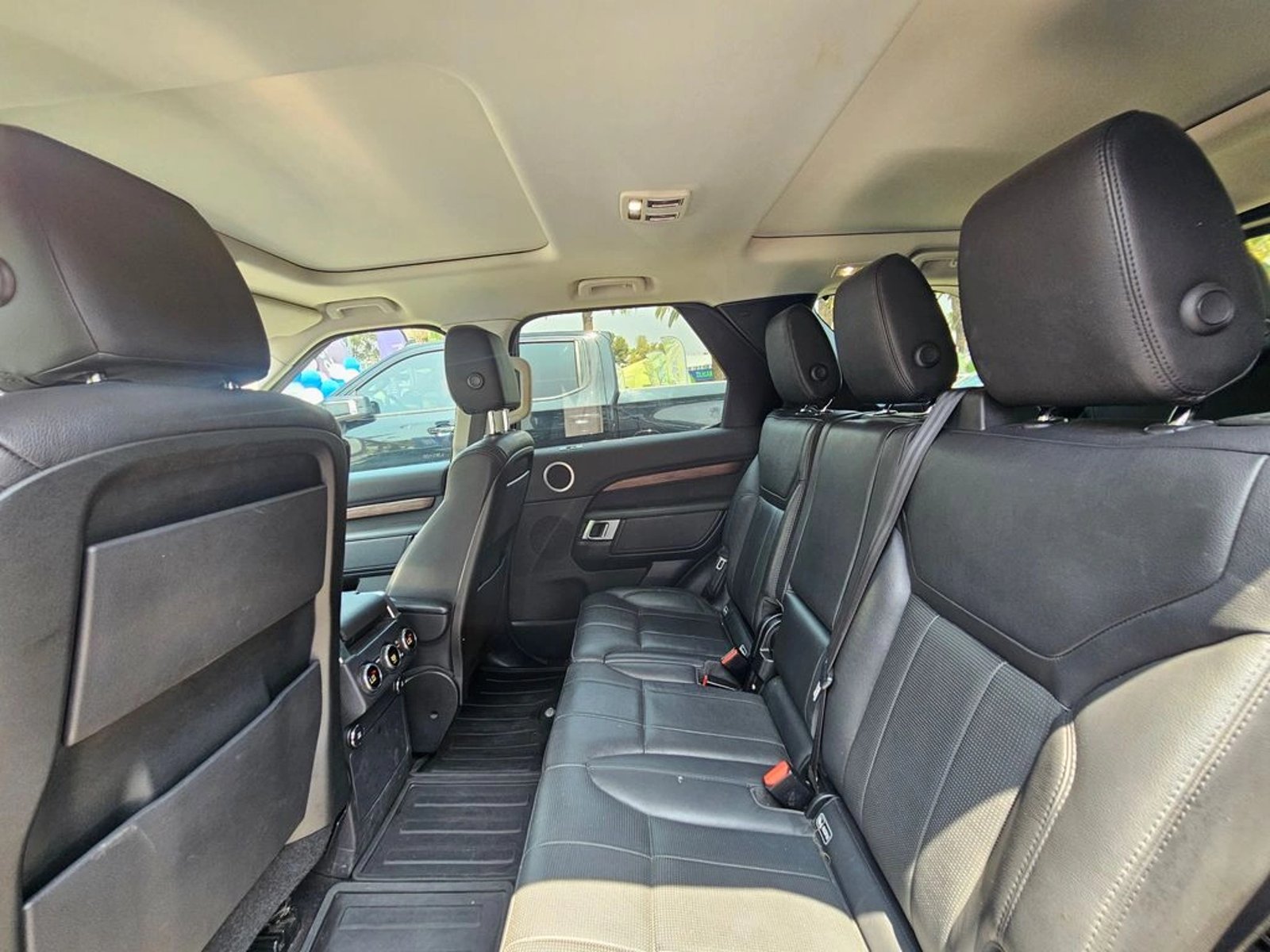 Land Rover Discovery 2020 - Imagen 14 de 20