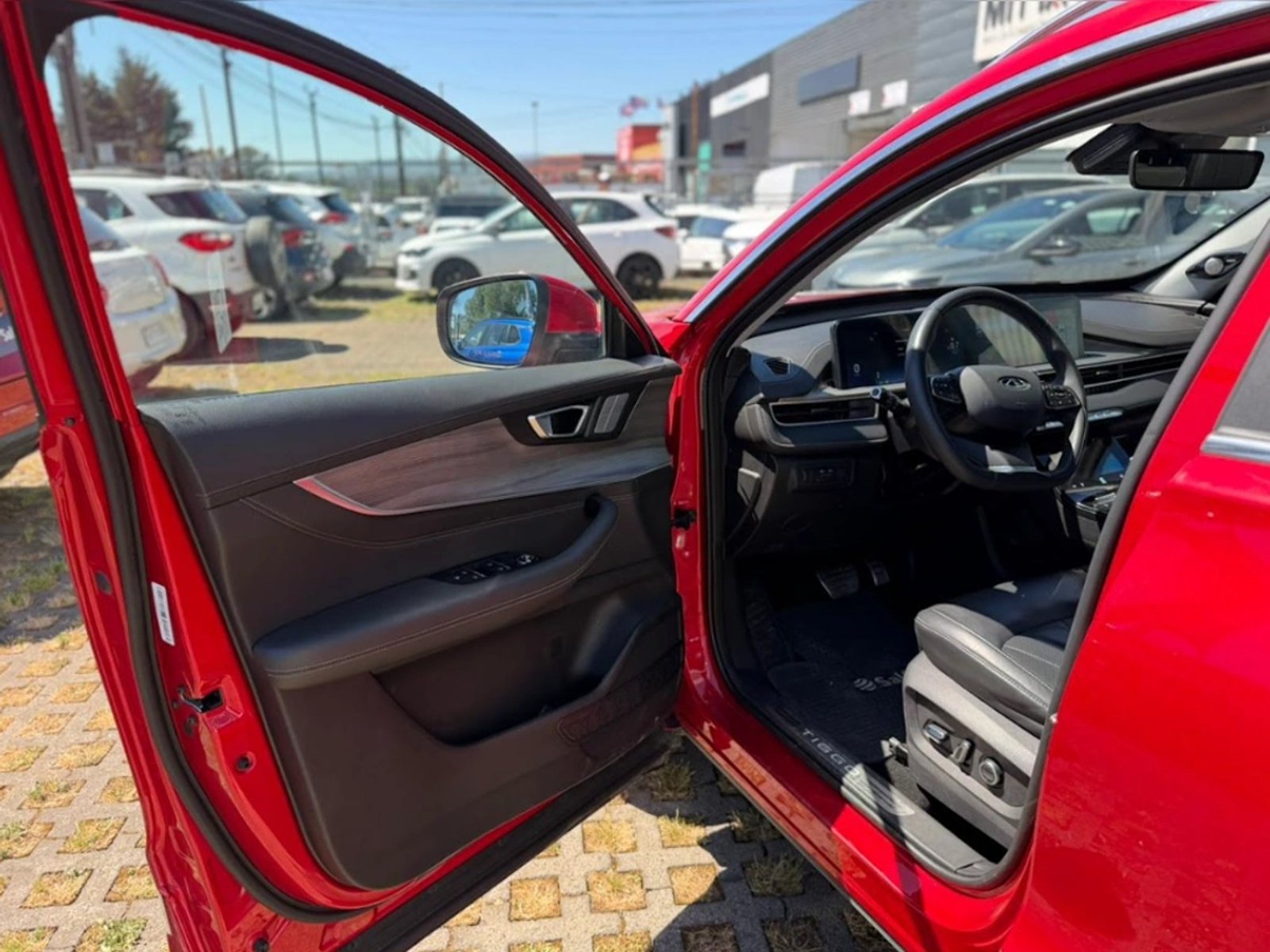 Chery TIGGO 8 PRO 2.0 TGDI GLX PRO MAX AWD AT 5P 2024 - Imagen 9 de 20