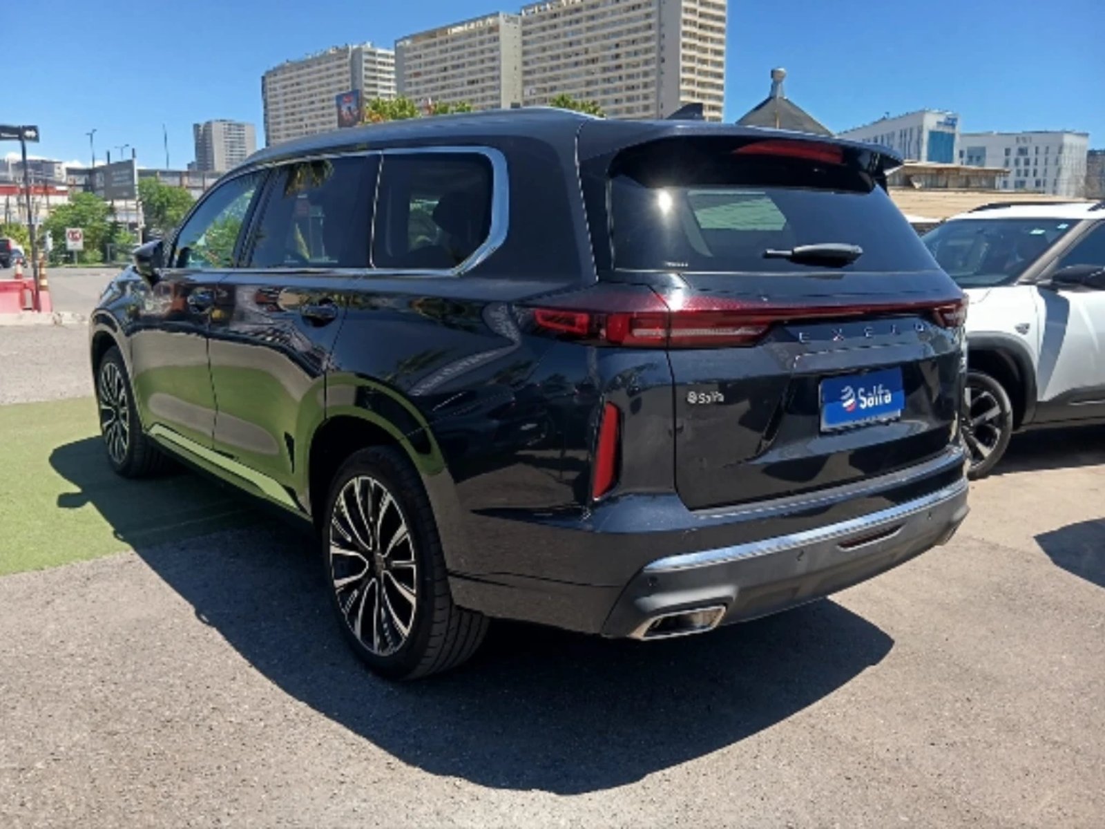 Exeed VX 2.0T UNLIMITED AWD DCT AT 5P 2024 - Imagen 8 de 16