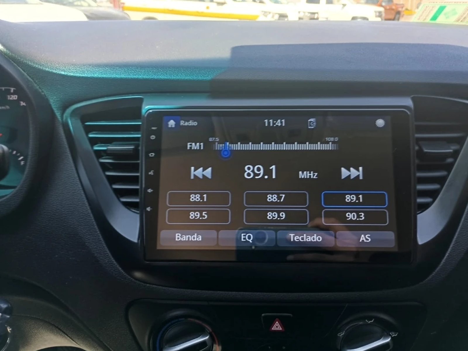 Hyundai Accent 2024 - Imagen 17 de 20