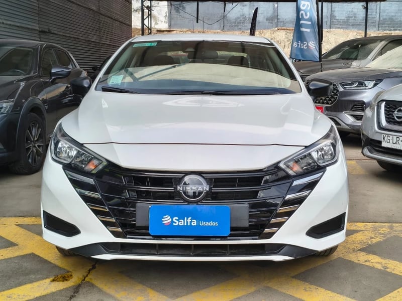 Nissan Versa 2025